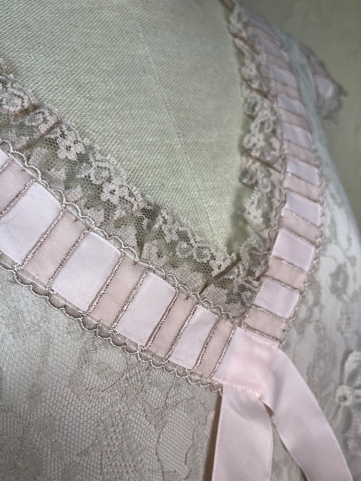 VTG Odette Barsa Floral Lace Robe & Pink Chiffon Nightgown Peignoir Coquette M/L