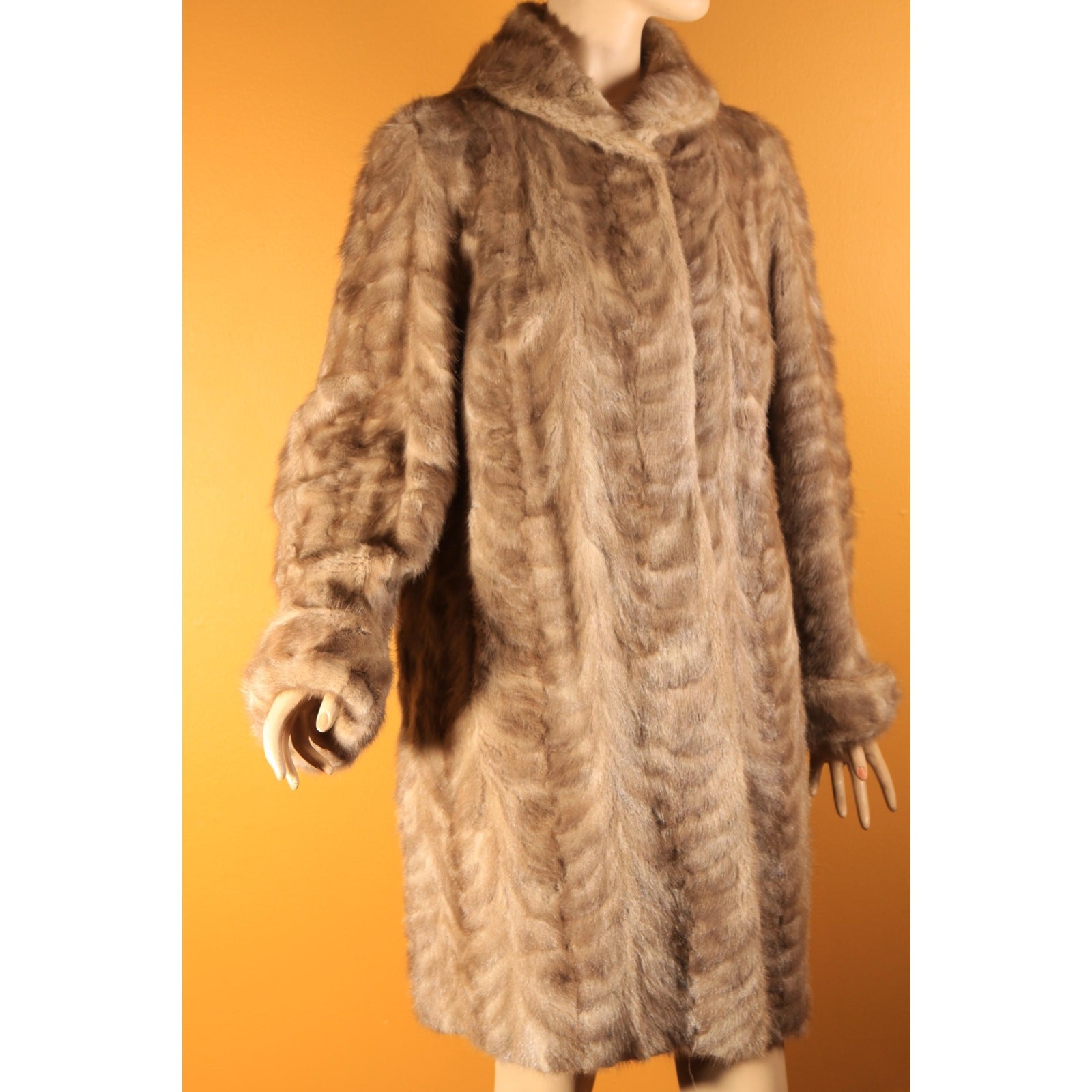 1950s Gray Brown Long Sleeve Rolled Cuff Mink Fur Coat by Gartenhaus -XL