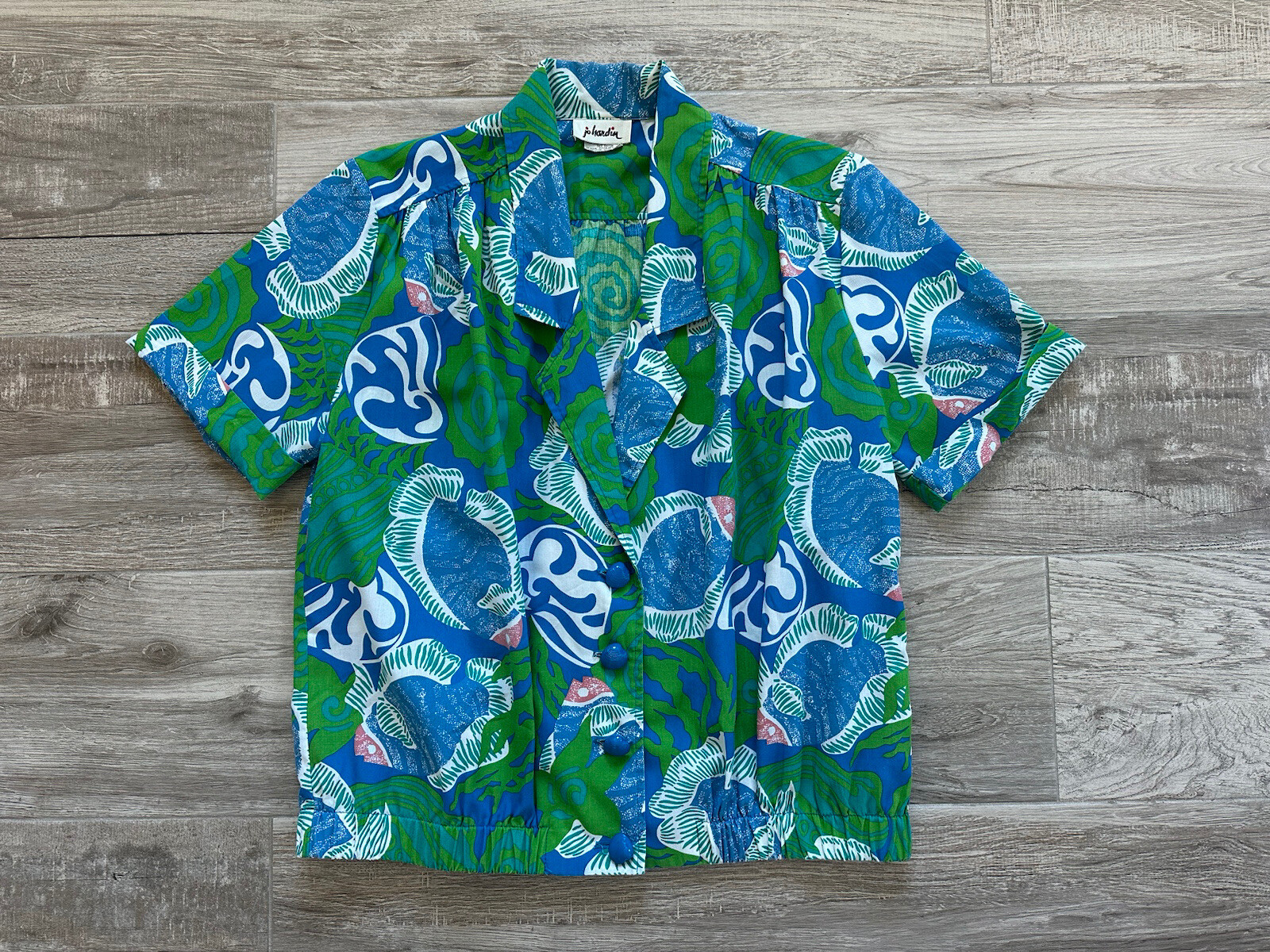 Vintage 80’s Jo Hardin tropical reef beach fish collared shirt + seashell button