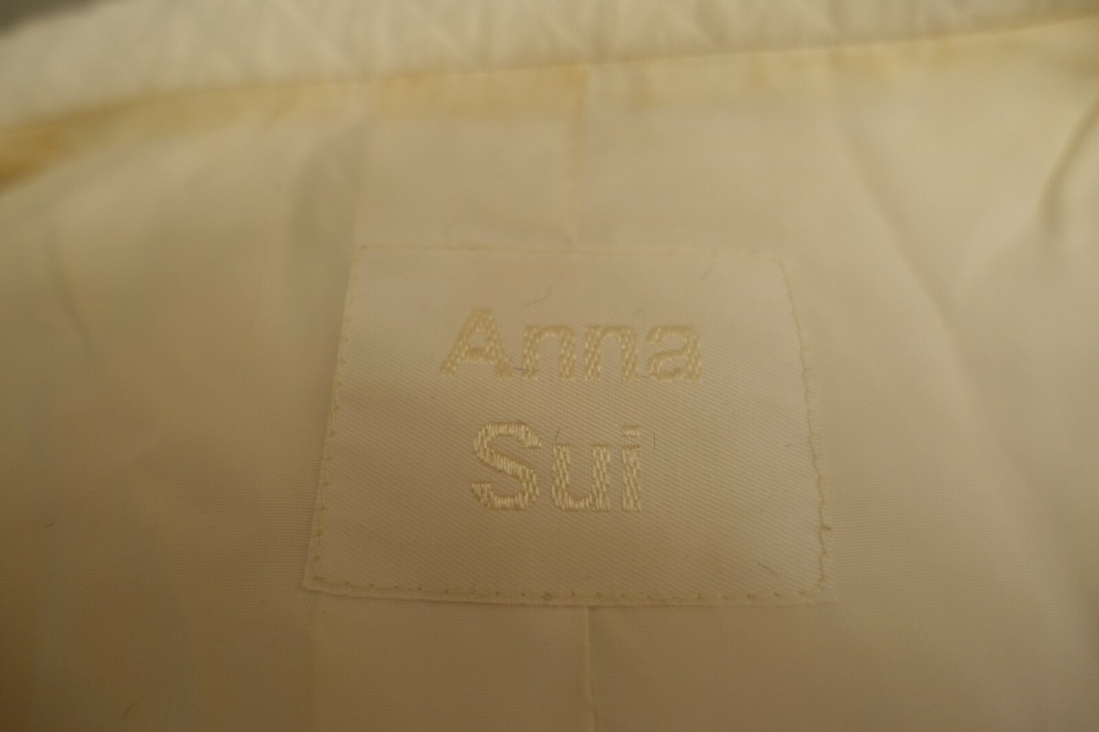 ANNA SUI VINTAGE 1990S WHITE QUILTED WIDE COLLAR DOUBLE BREASTED JACKET MEDIUM
