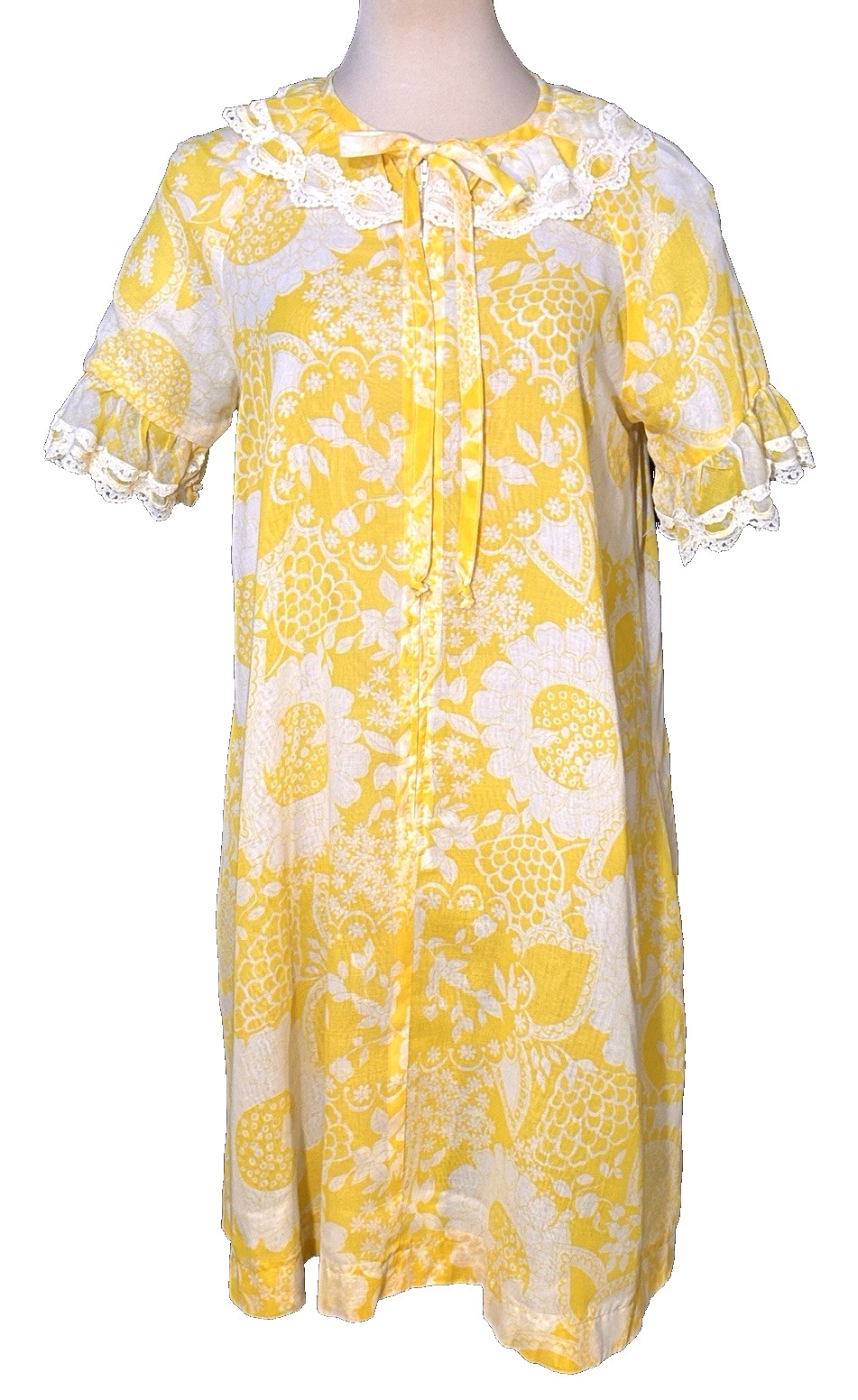 Vintage Paulette MCM Sunny Yellow Floral Ruffle House Dress Pockets Size 12