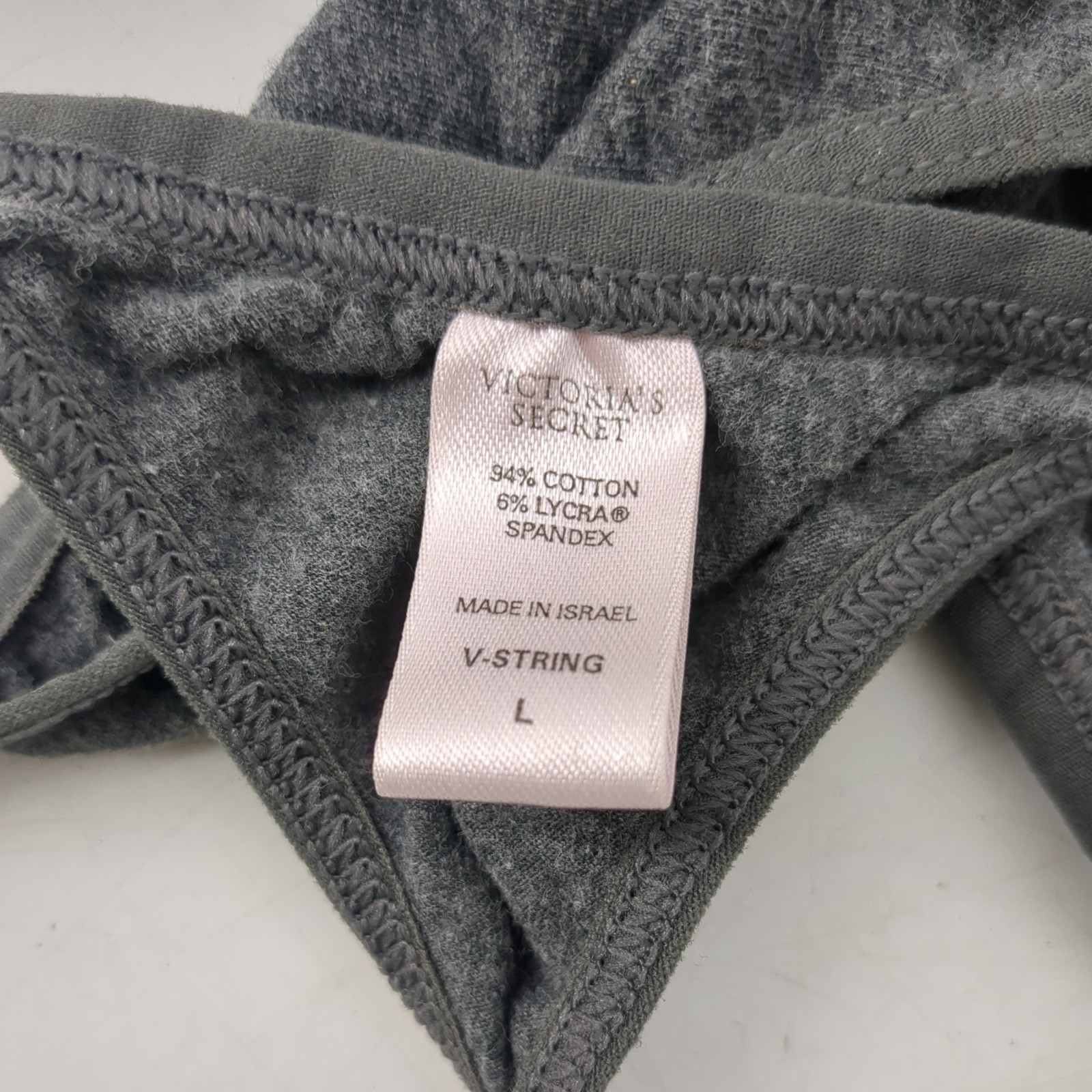 VTG 06/02 Y2K Victoria’s Secret Signature Low Rise V String Thong Gray L NWOT