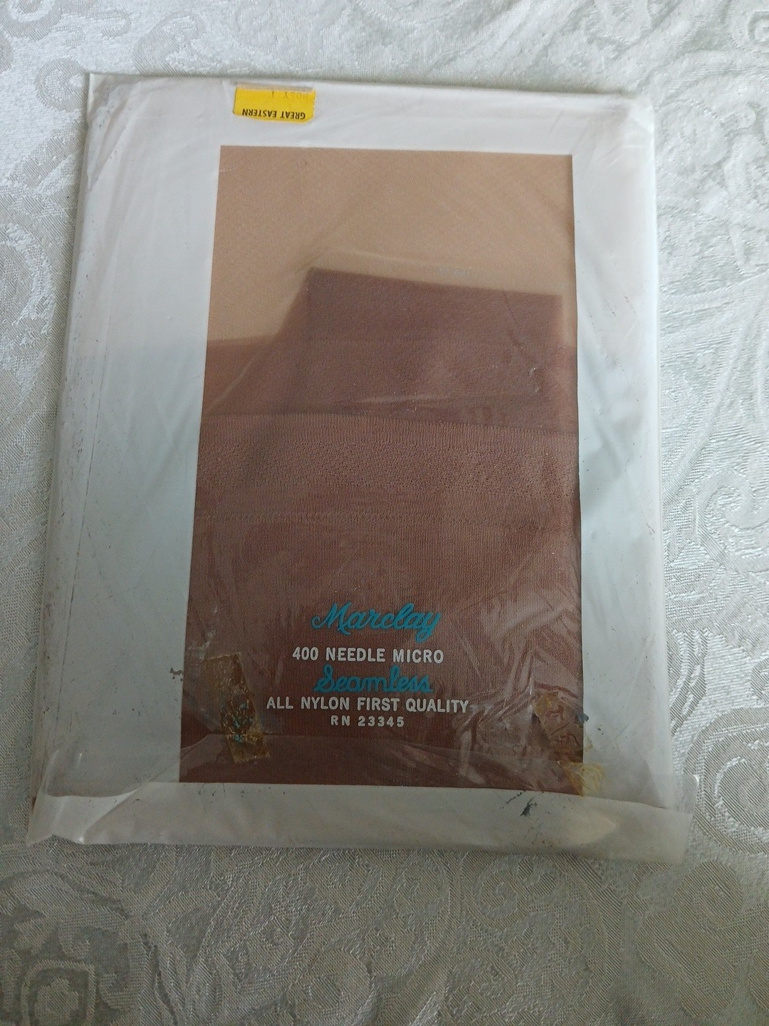 Vintage Exquisite Nylon Stockings 3 Pair Pack Size 10 Beige Never Opened