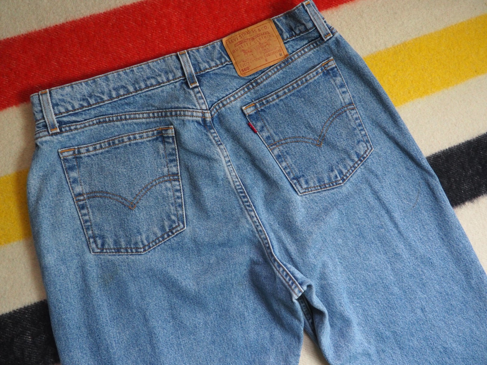 VTG 90s LEVIS 560 Loose Straight Fit Faded Blue Denim 34×32 Baggy Jeans Womens