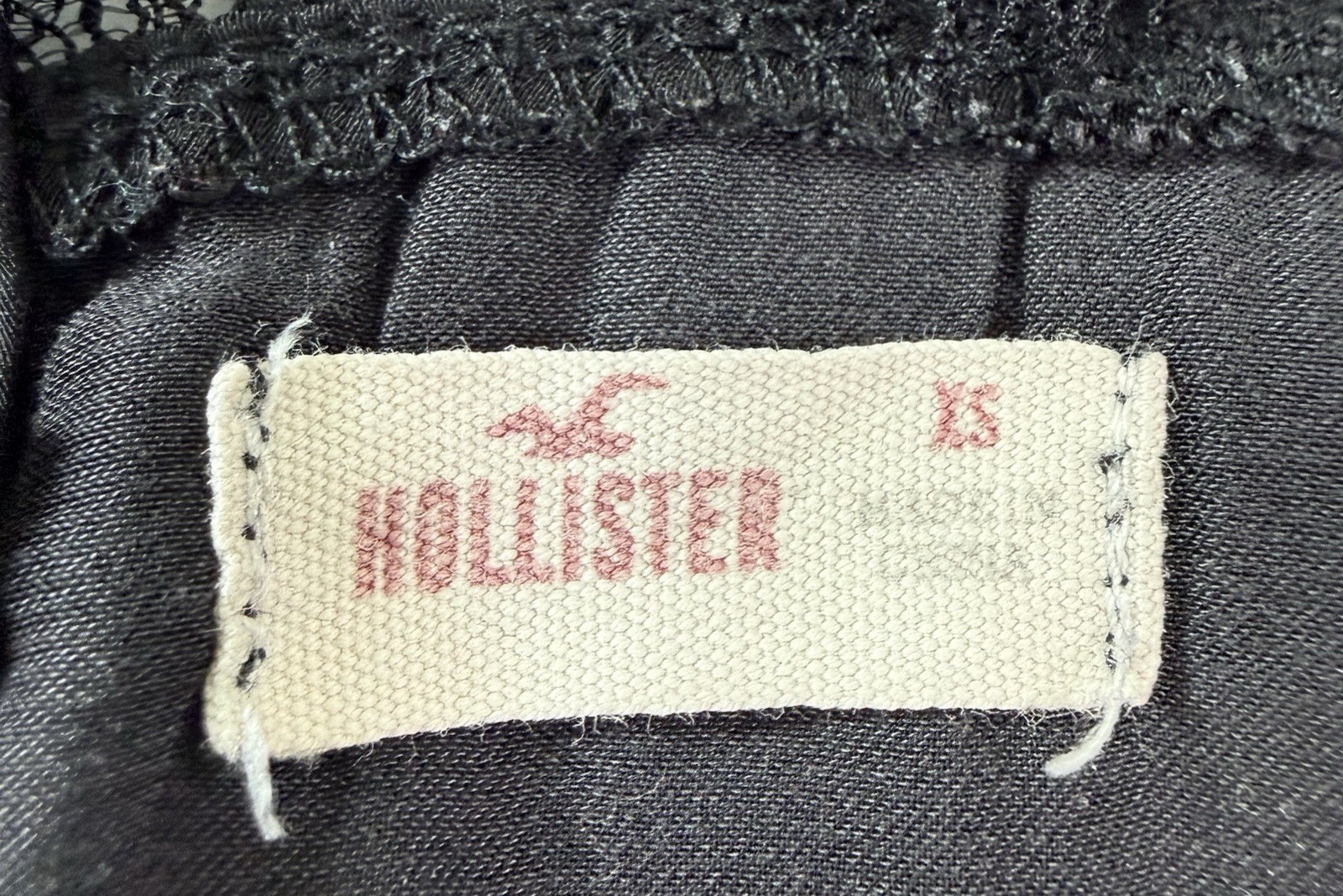 Hollister Black Adjustable Spaghetti straps Camisole XS Lace Trim Button Back