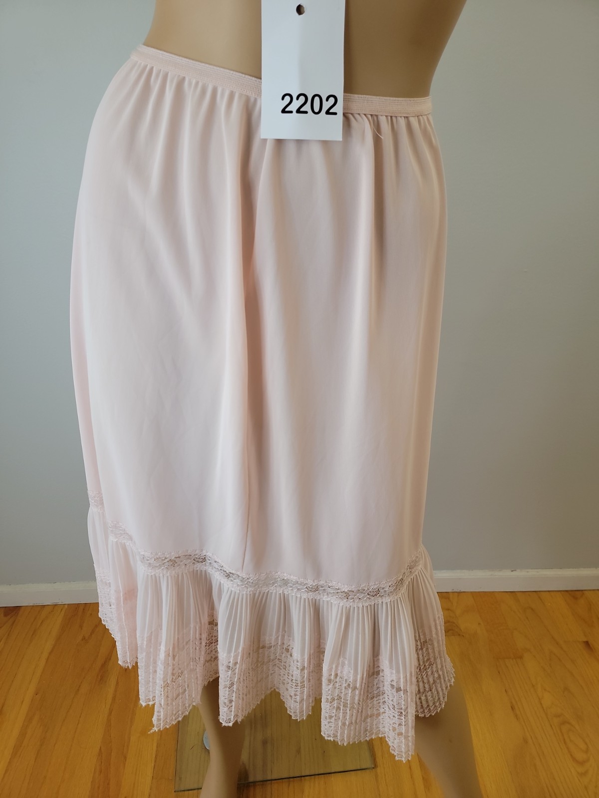 Vintage Charmode Tricot Nylon Pillowtab Pink Half Slip Pleat/Lace Detail Size L