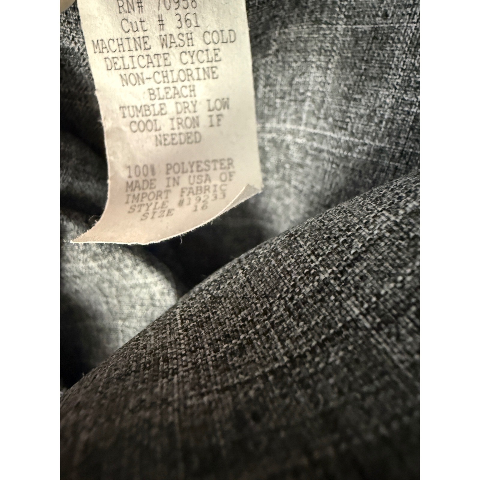 Vintage 80s Prelude Grey Skirt Suit Power Suit Size 16 Bold Shoulder Lightweight