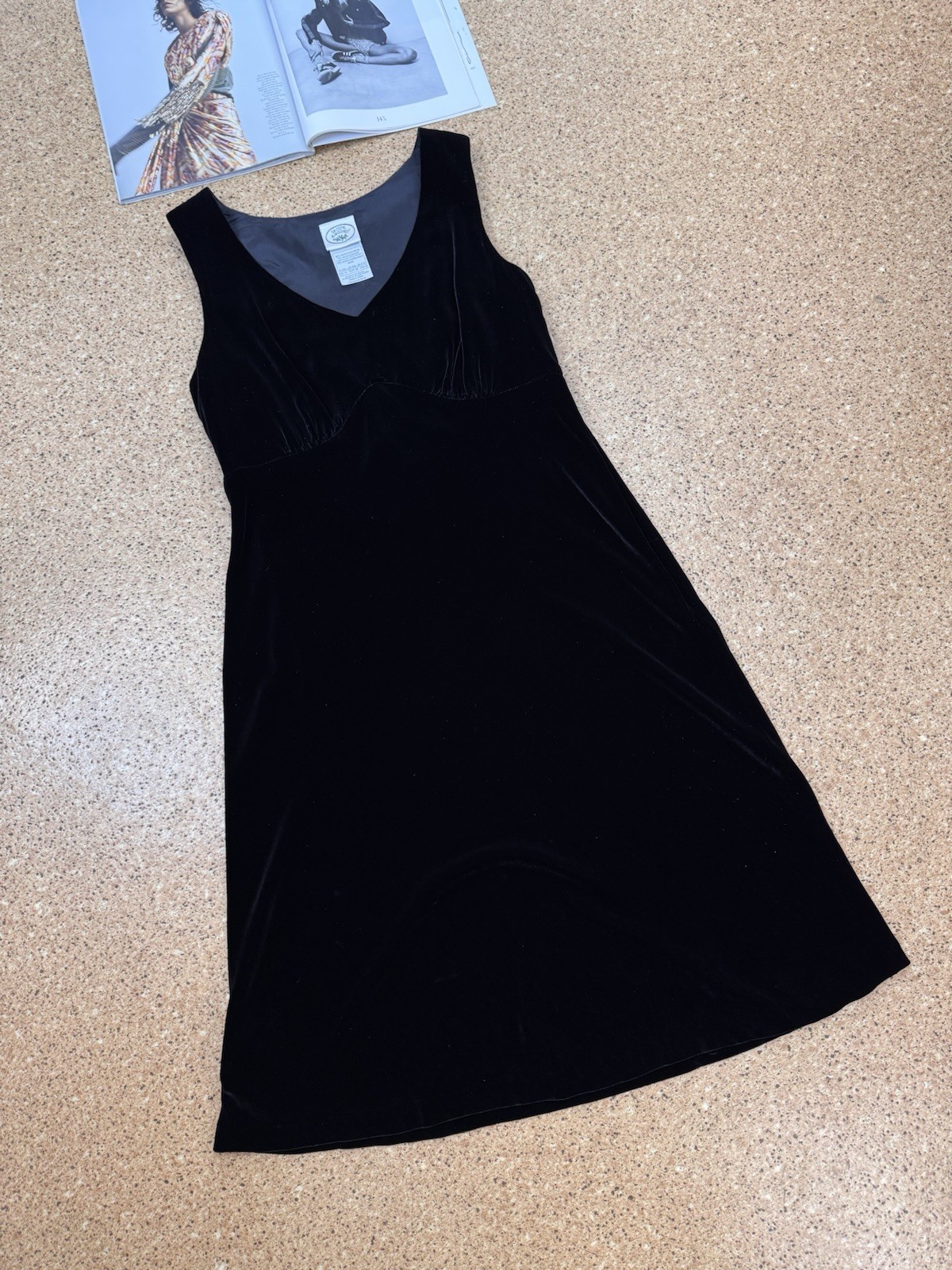 Vintage Laura Ashley Black Crushed Velvet Midi Dress Silk/Viscose UK12 US8