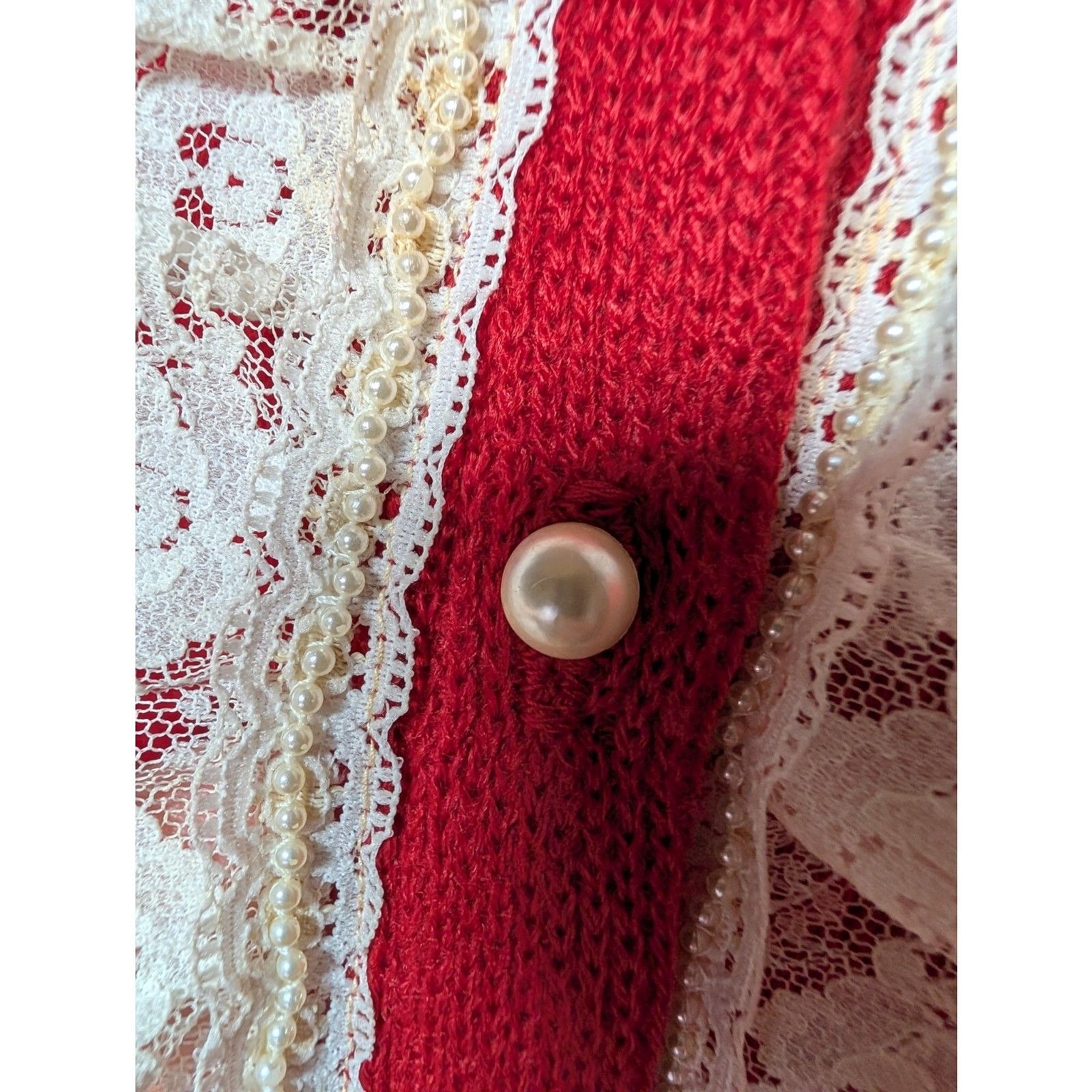 Vintage Alley Cat USA Red Lace Trim Cardigan Sweater Women’s L Pearl Cottagecore