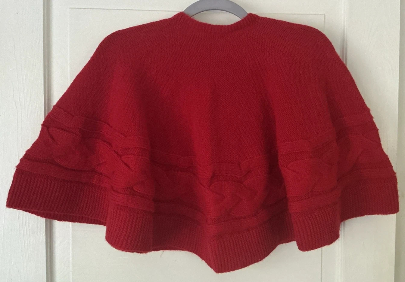 Vintage Hand Knit Cape Shawl Wrap Poncho Red Toggle Button Outlander Cottagecore