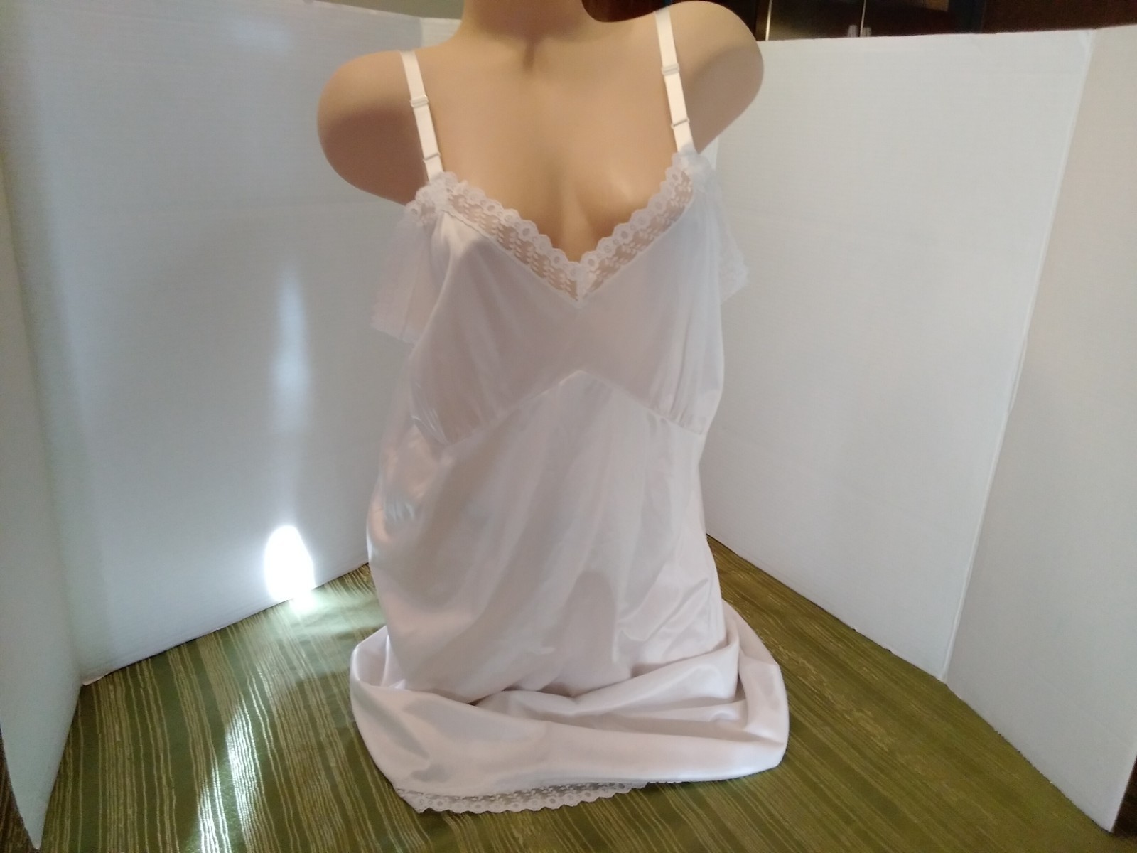 Vintage Full Slip 100% Nylon with Lace Trim Silky White Size 42