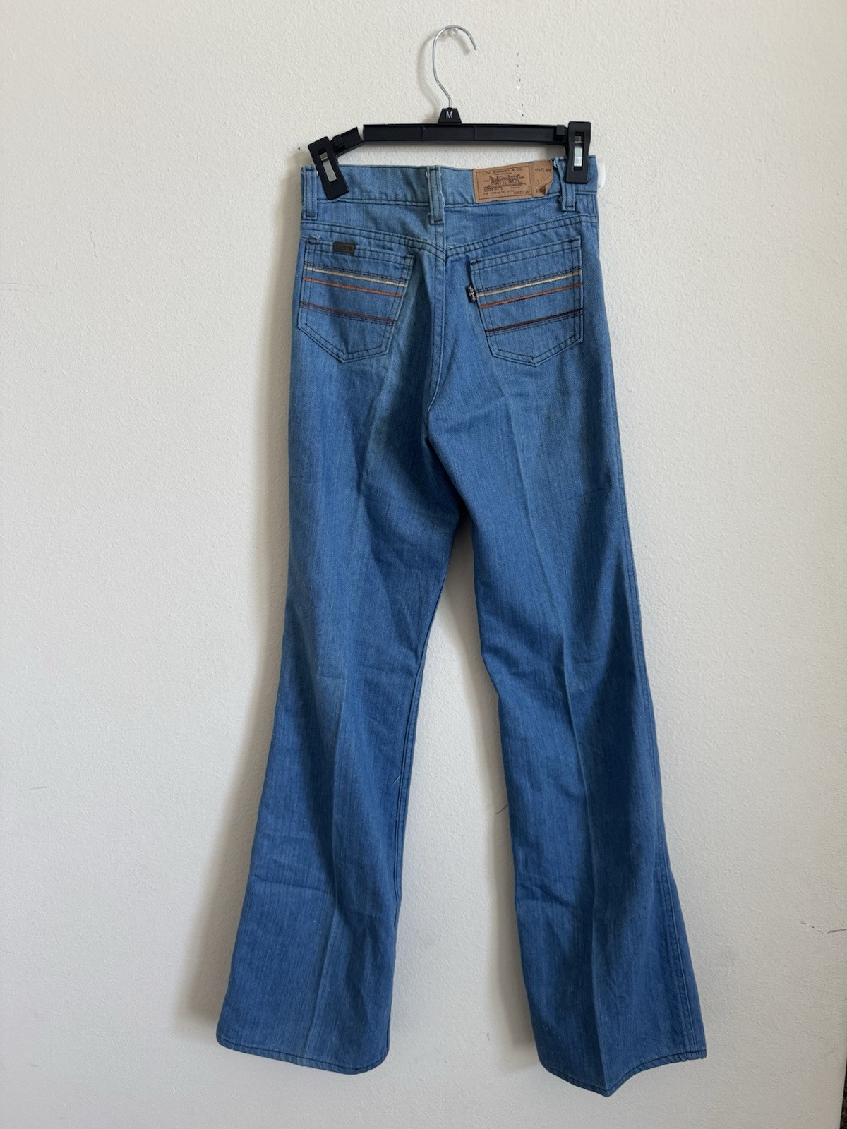 Vintage 1970s Deadstock Levi’s Hippie Boho Groovy Flare Jeans Size 27×34