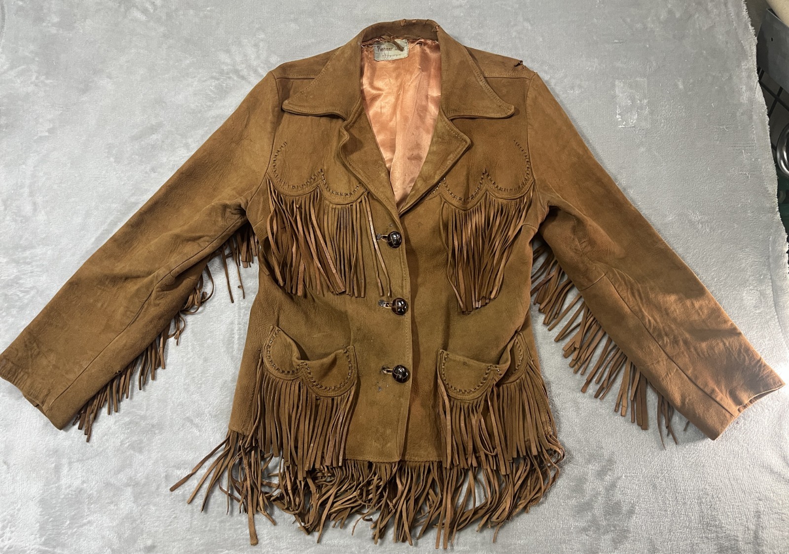 Vintage Pioneer Wear – Albuquerque – Leather Fringes Jacket Coat – Adult Medium