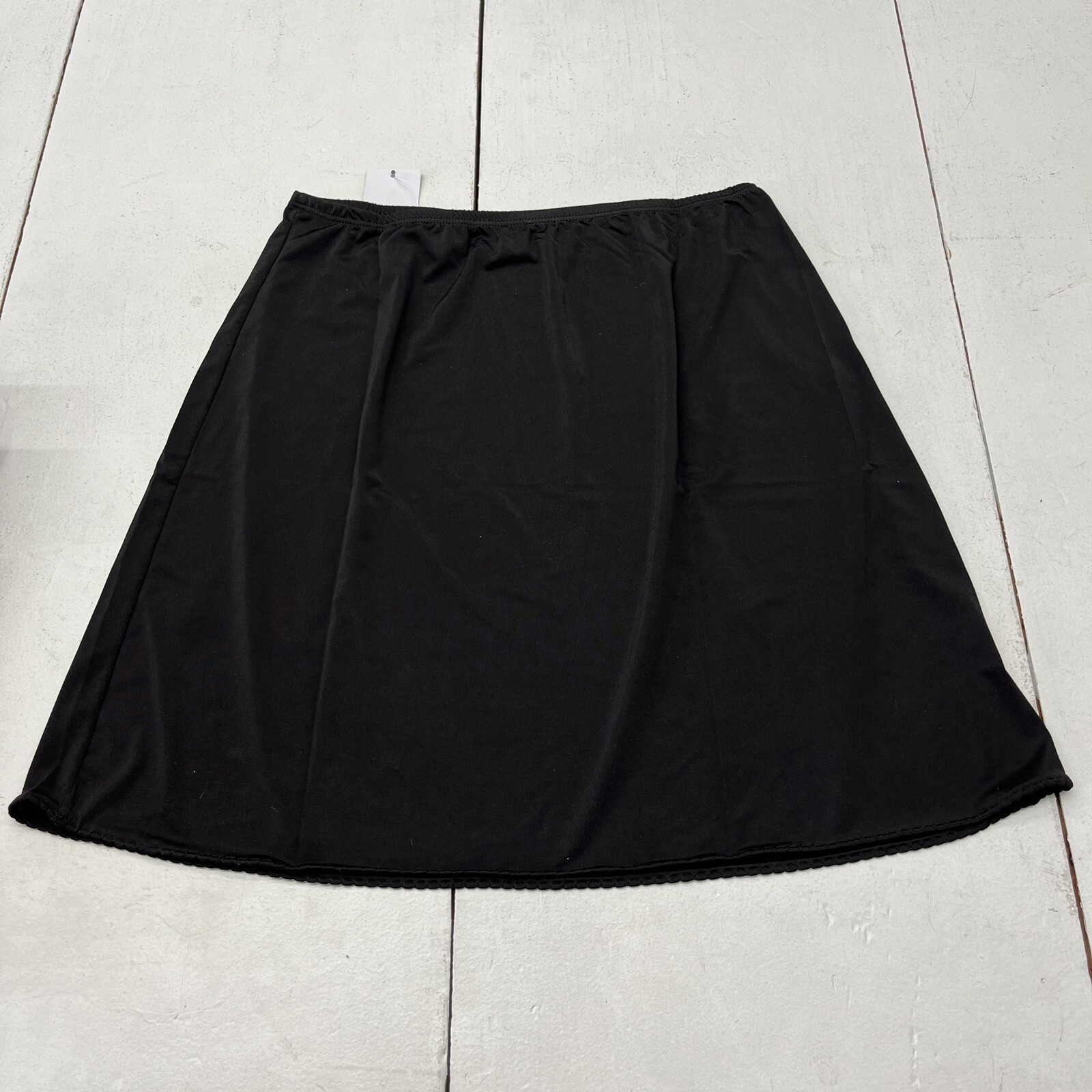 Jones Black Plain Microfiber Half Slip 16” Womens Size Small