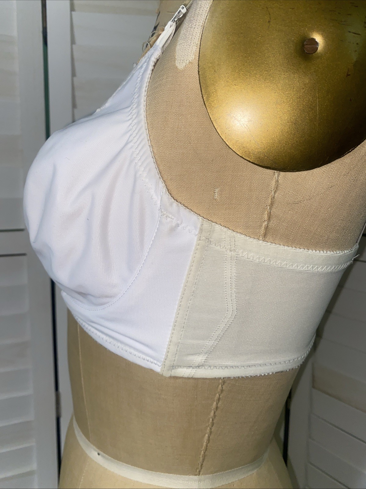 Vintage 60s White Bullet Bra 34D Back Closure Retro Underwire