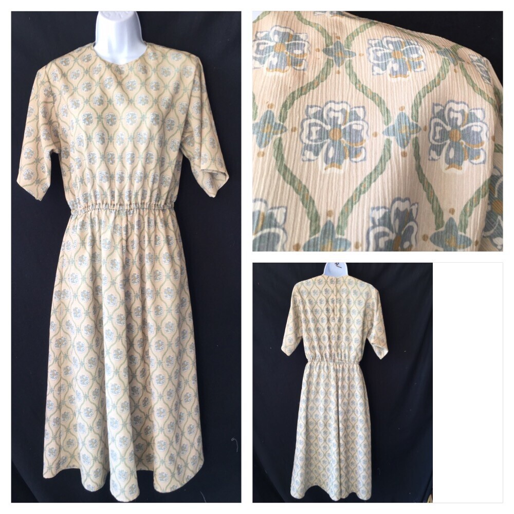 Vintage 60s 70s Rockabilly A-Line House Day Dress Beige Tan Short Sleeve Womens