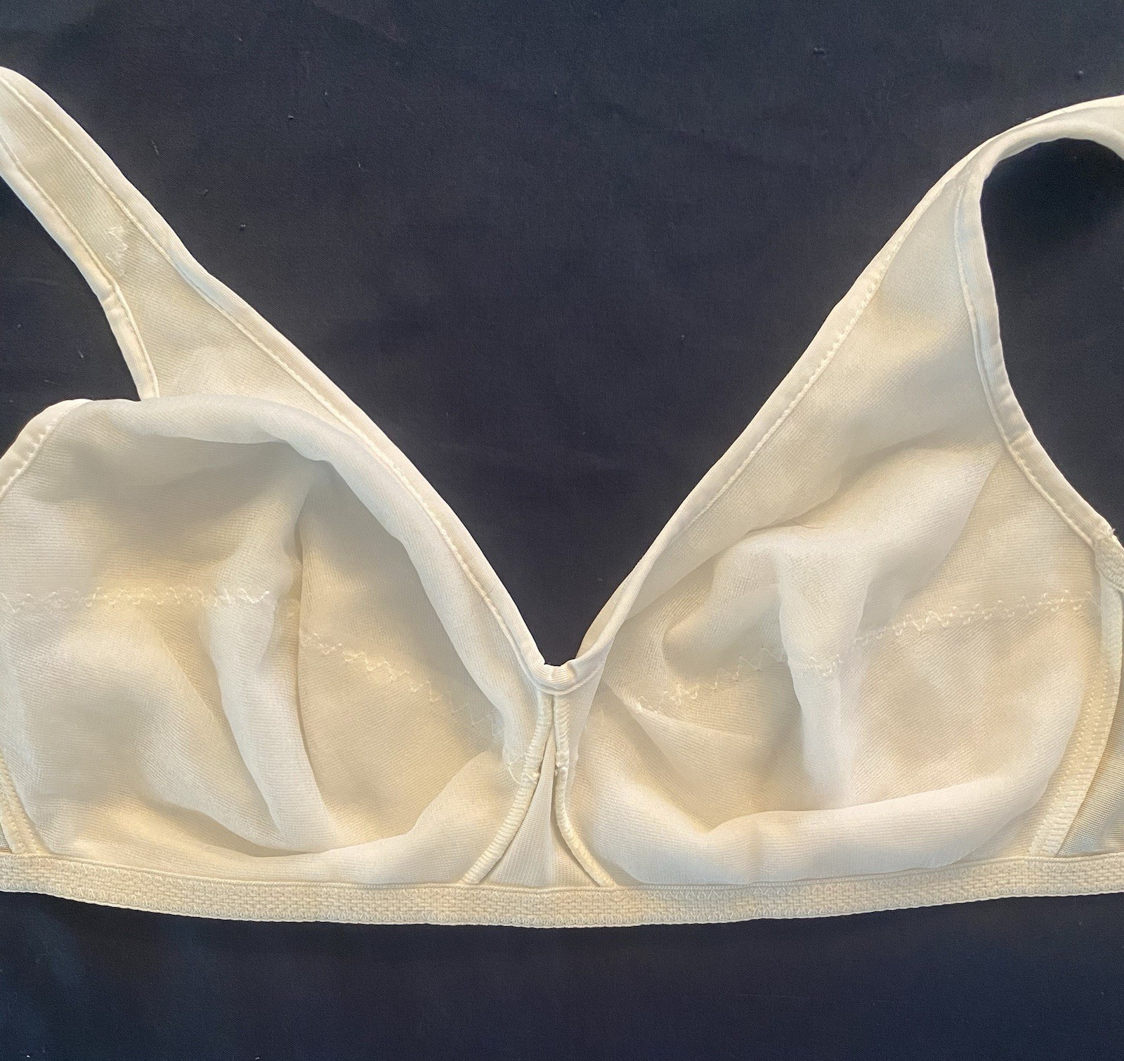Vintage Exquisite Form Camisole Bra 36C Wirefree Nylon Lightly Lined White NWT