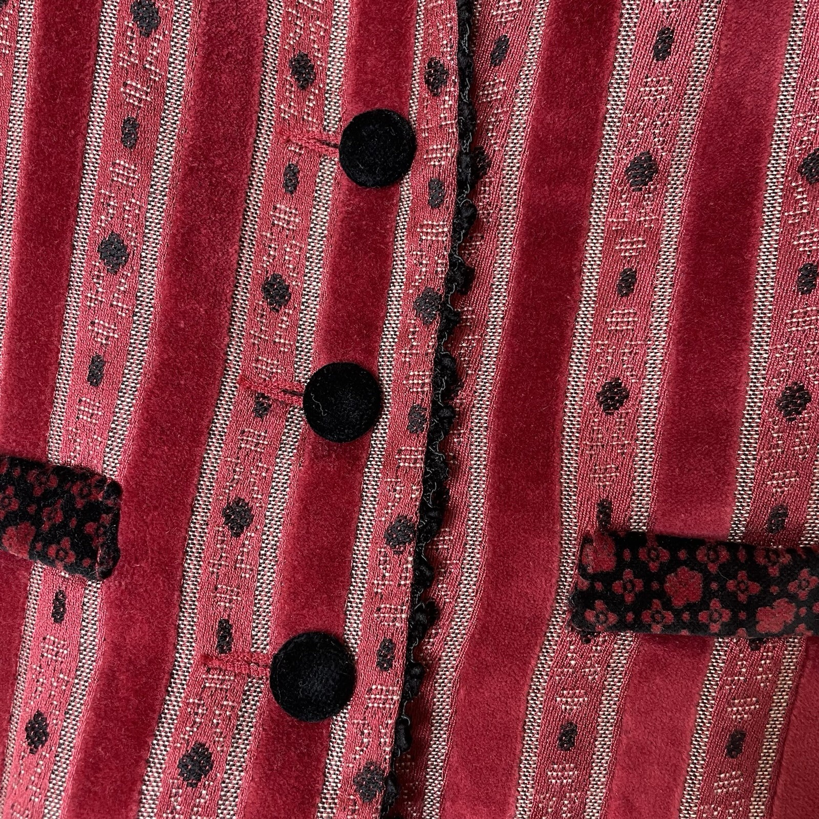 Vintage Canvasbacks Lutton & Horsfeld Burgundy Velvet Stripe Jacquard Blazer 4