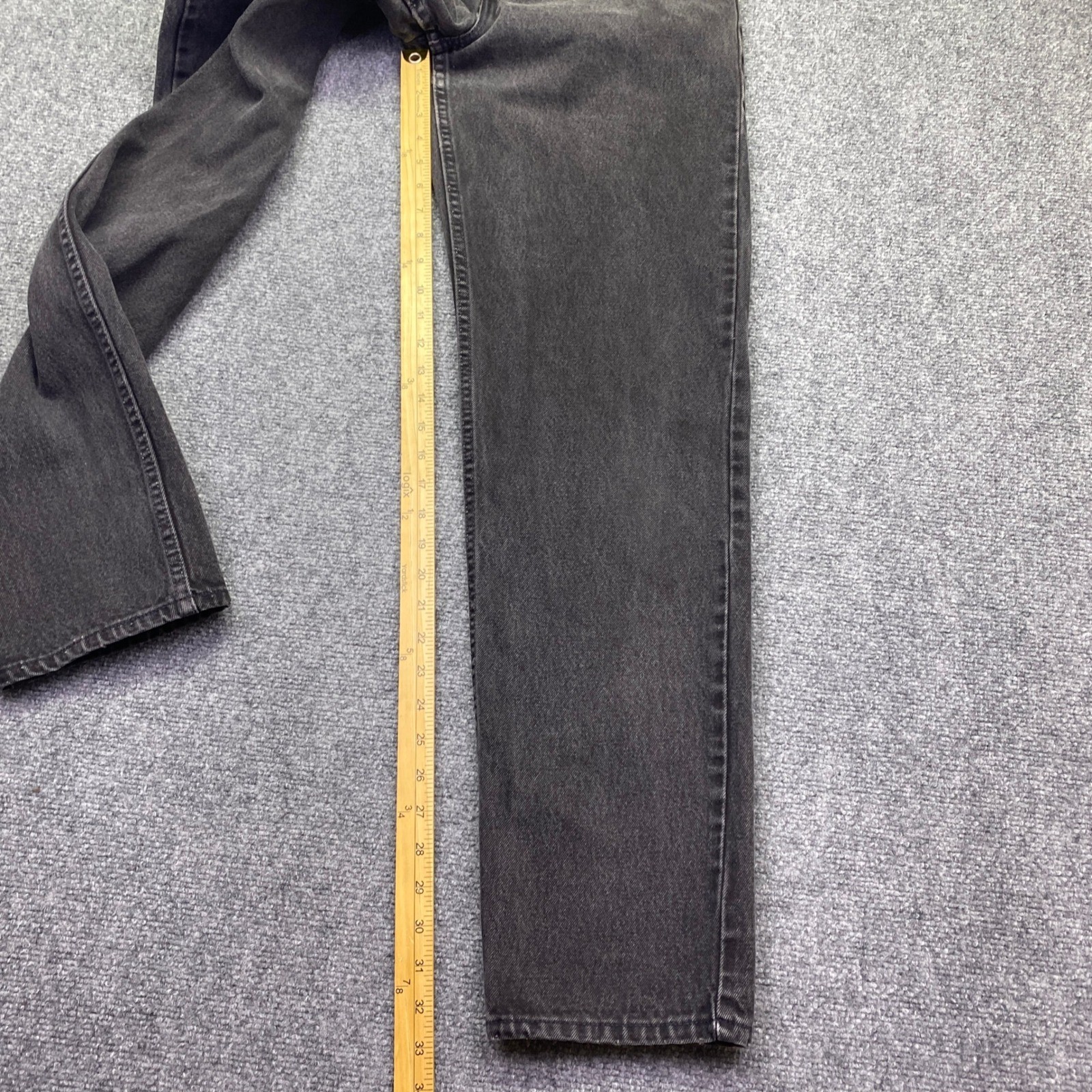 Vintage Levis 560 Loose Fit Straight Leg Black Denim Jeans 11 Long USA 1995