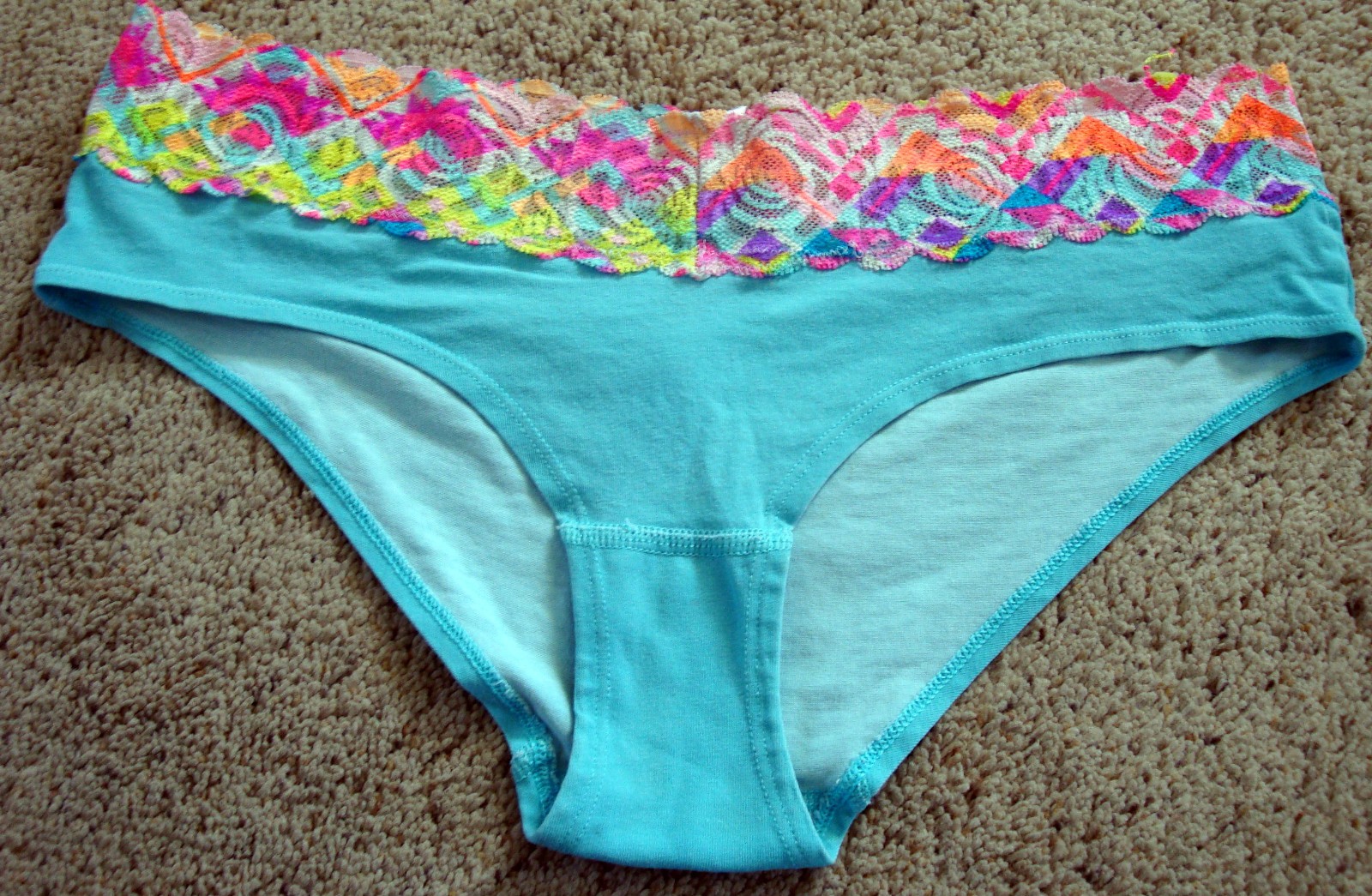 Lot of 5 Victoria’s Secret M Vintage Cotton Bikini Hipster Hiphugger Lace Modal