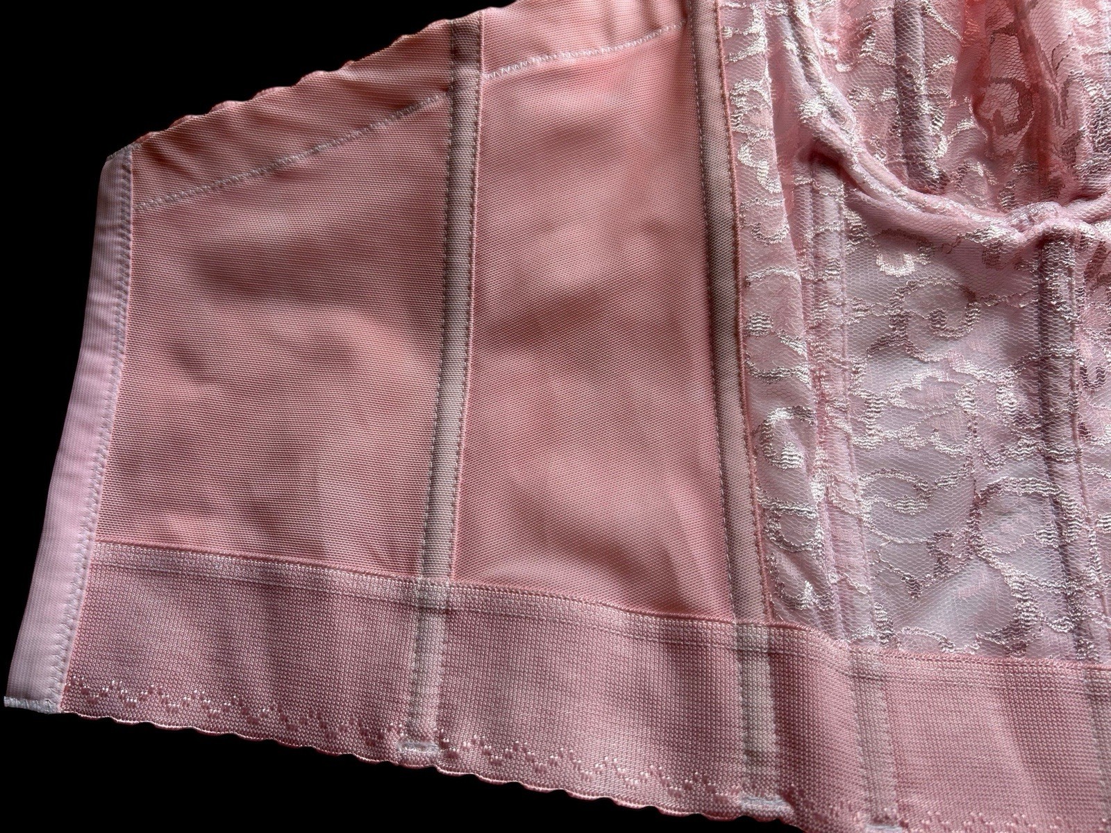Vintage Corset Bustier Pink Lingerie Bra Crop Top Romantic Coquette Lace 36B Bra