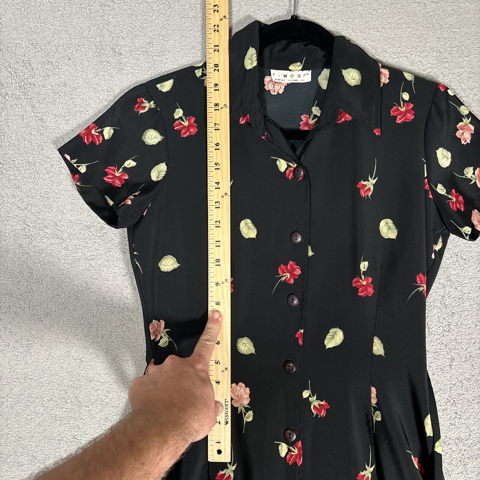 Vintage R Wear Rampage Dress Women’s Size 33″ Waist Dark Floral Roses Black 90s