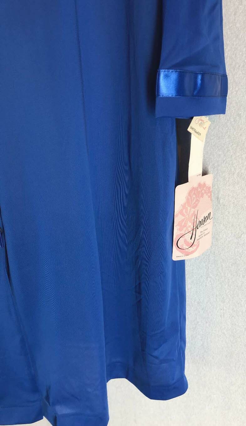 Vintage Henson Kickernick robe sz S 100% Nylon Button Front Royal Blue NOS