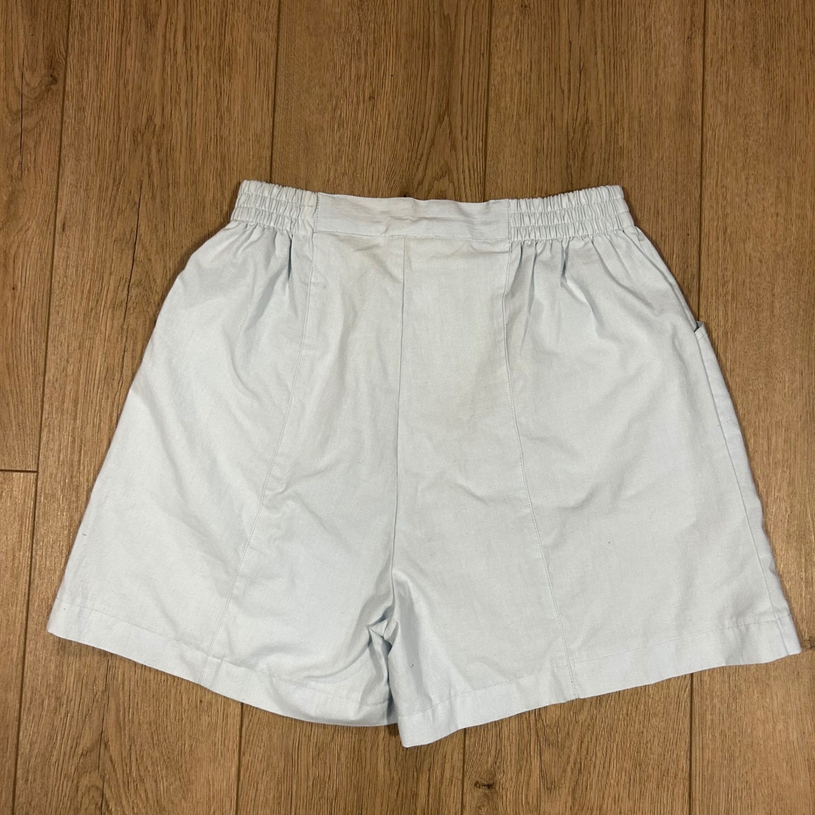 Vintage Van Heusen For Her Light Blue High Waisted Elastic Back Shorts Women 28″