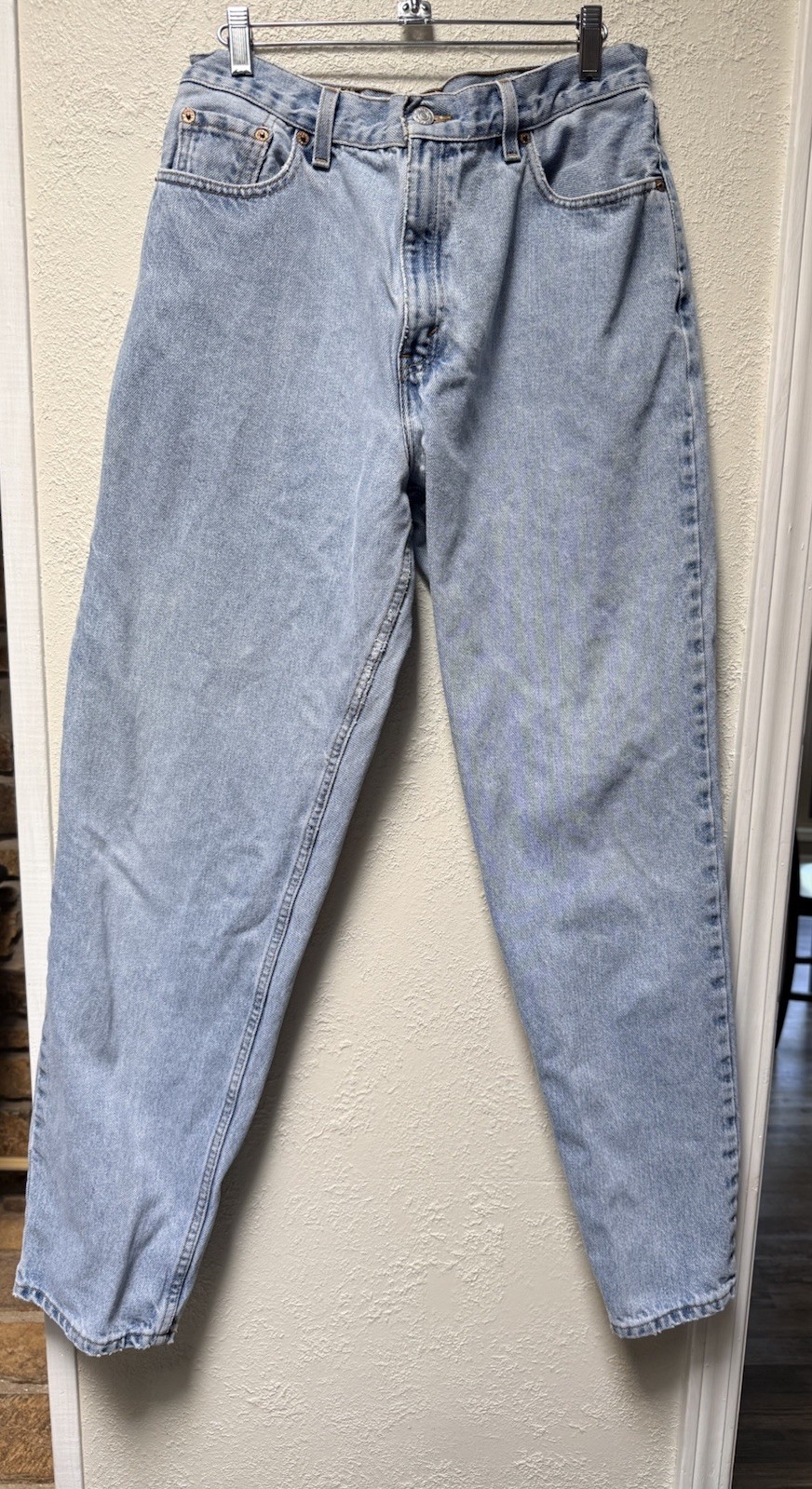 Vintage Levis 560 Loose Fit Straight Mom Jeans Tapered High Rise USA Size 14 L