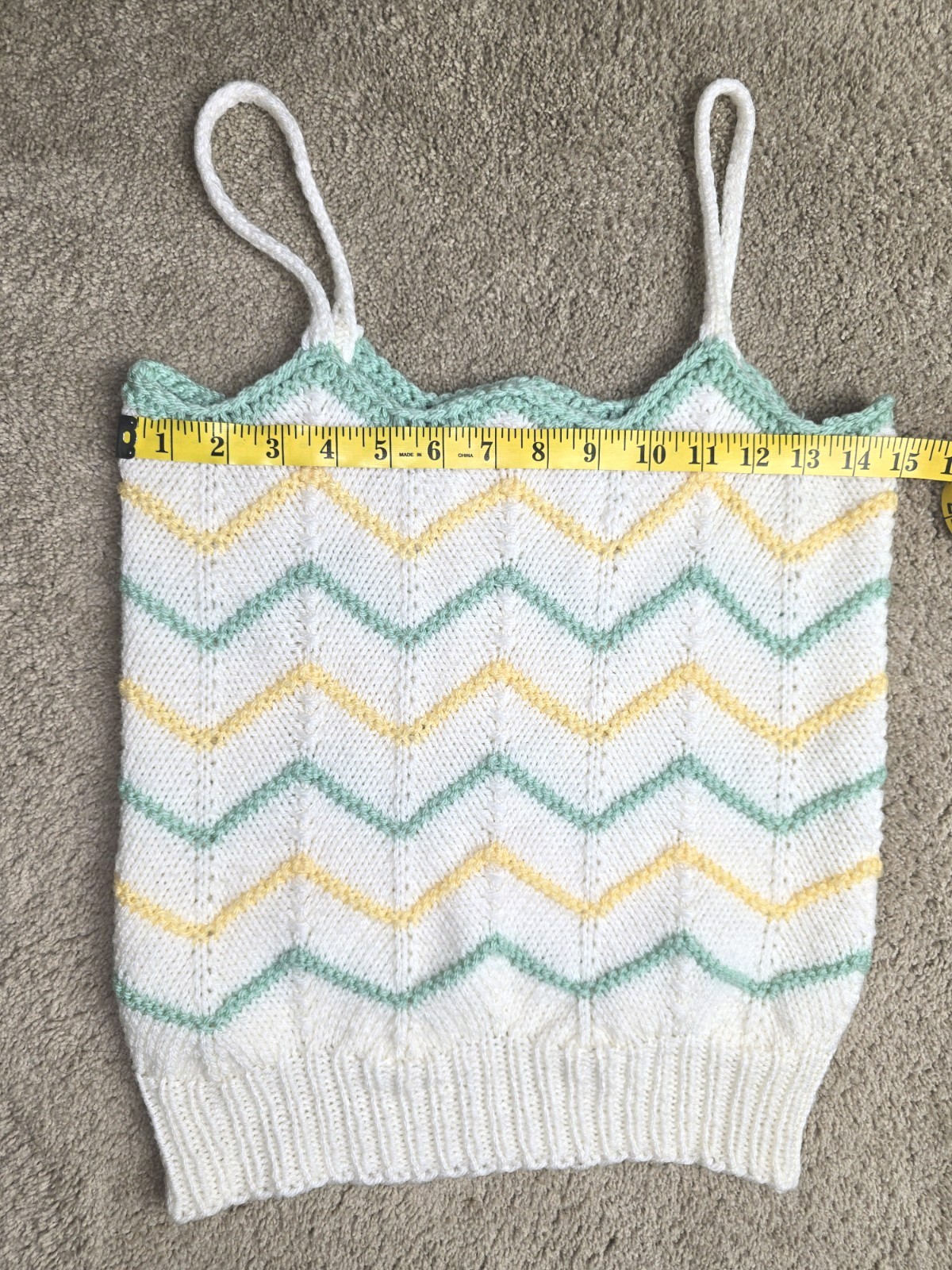 Vintage Knit Tank Top 70’s / 80’s Womens Pastel Chevron Stripes