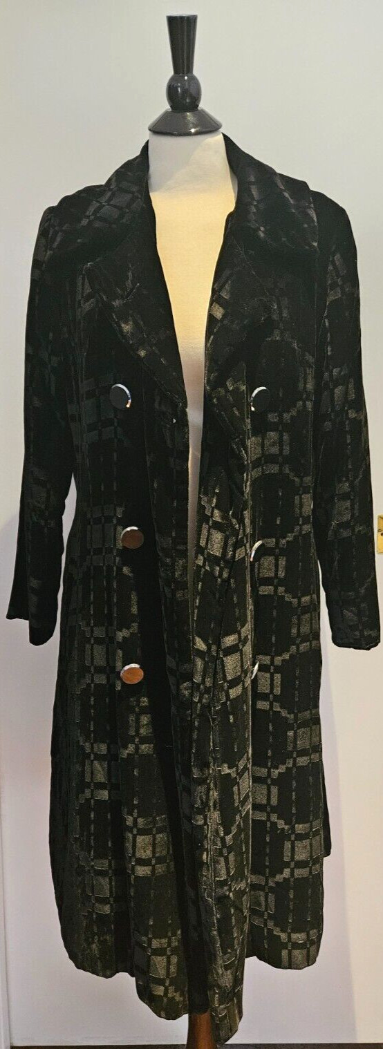 Vintage Count Romi Double Breasted Black Crushed Velvet Coat S/M