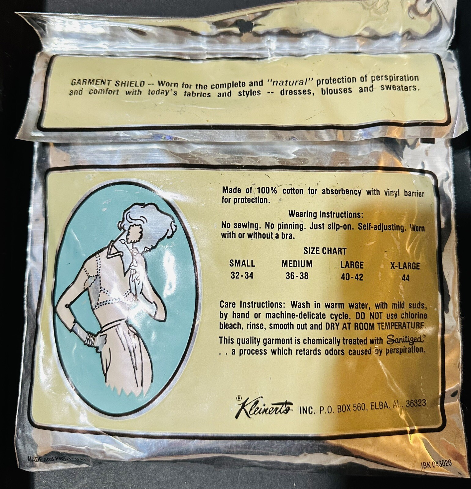 Garment Shields By Kleinert’s LARGE 40 42 White Cotton Vinyl Lined NEW
