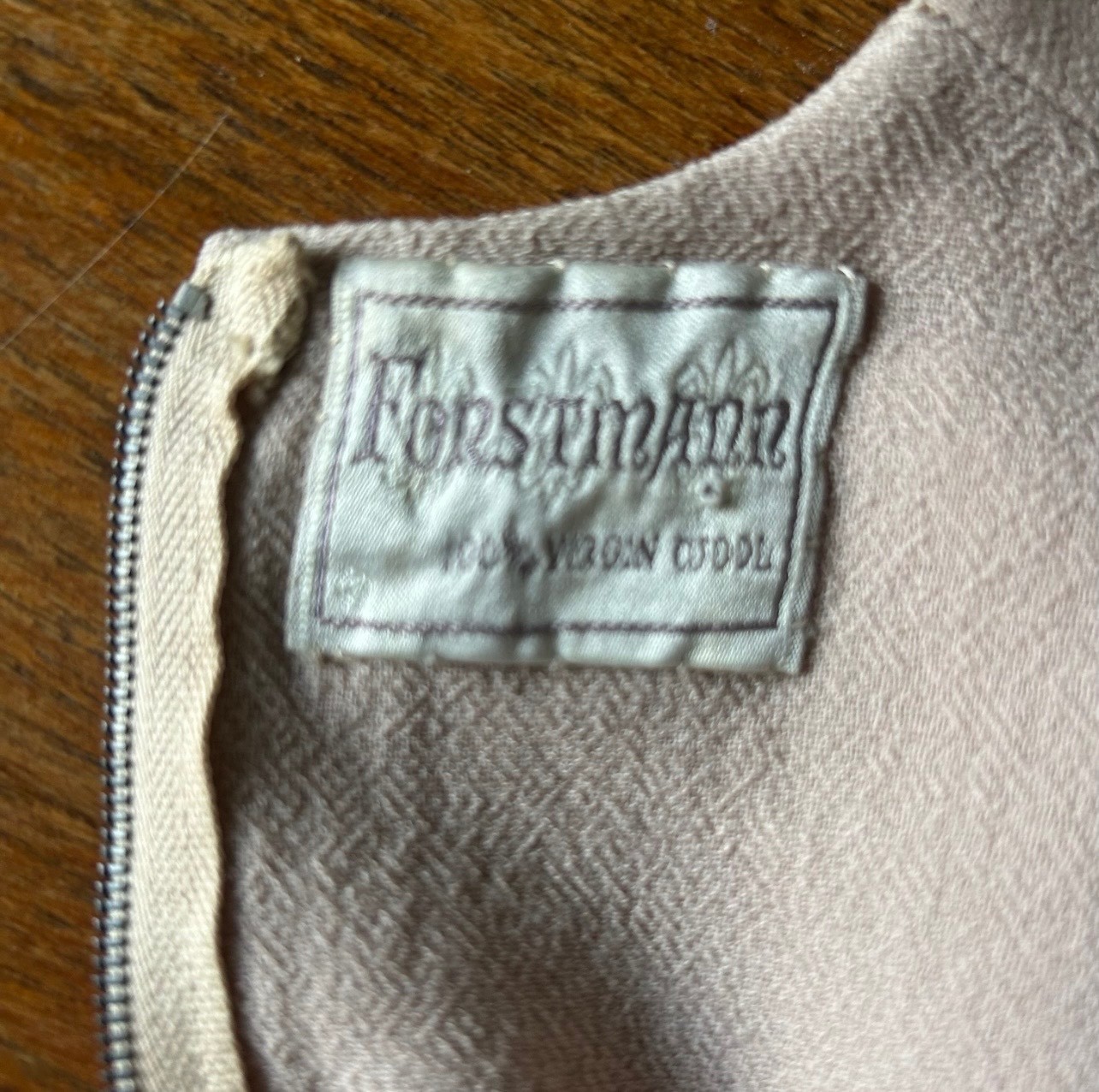 1940s Handmade Forstmann virgin wool crêpe dress dusty pink draped XXS 32