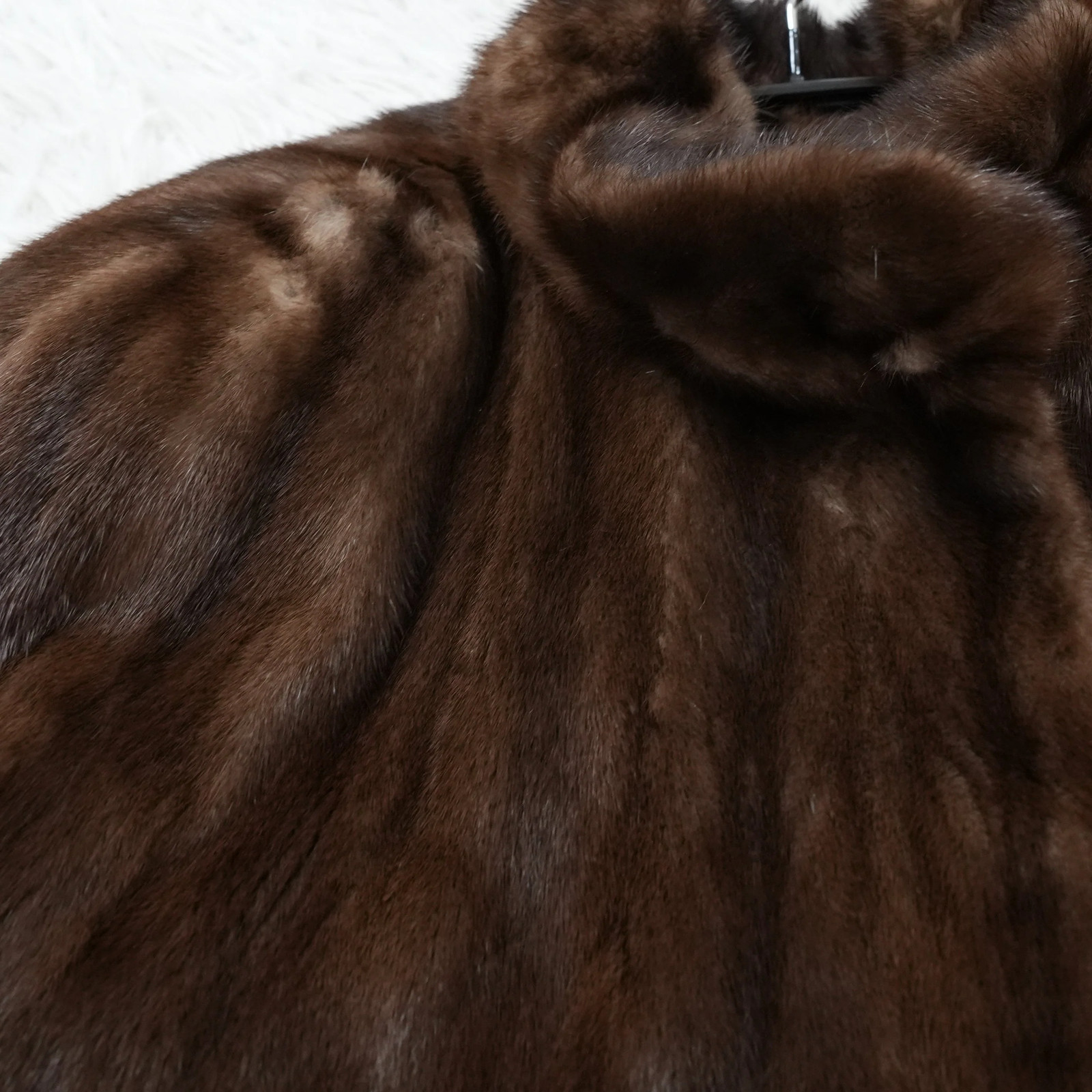 SAGA ROYAL MINK Design Cape – Genuine Vintage Fur From Japan