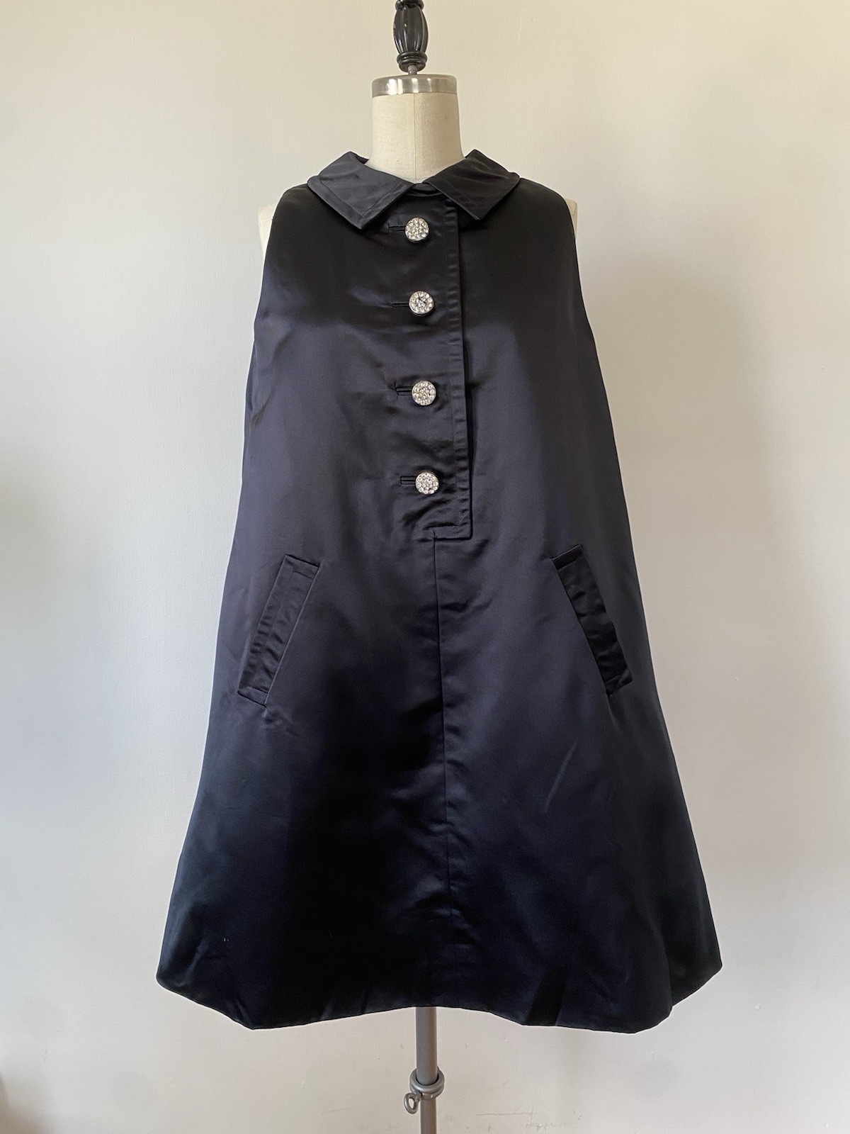 Bill Blass For Maurice Rentner Vintage 1960’s Black Satin A Line Mod Mini Dress