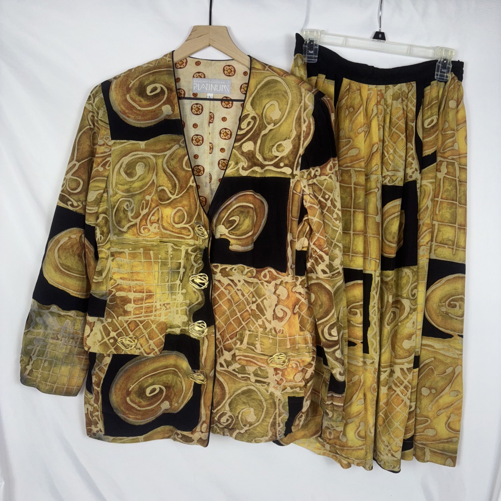 Vtg 2 Piece Dorothy Schoelen Platinum Abstract Gold Black L Jacket & Skirt Artsy