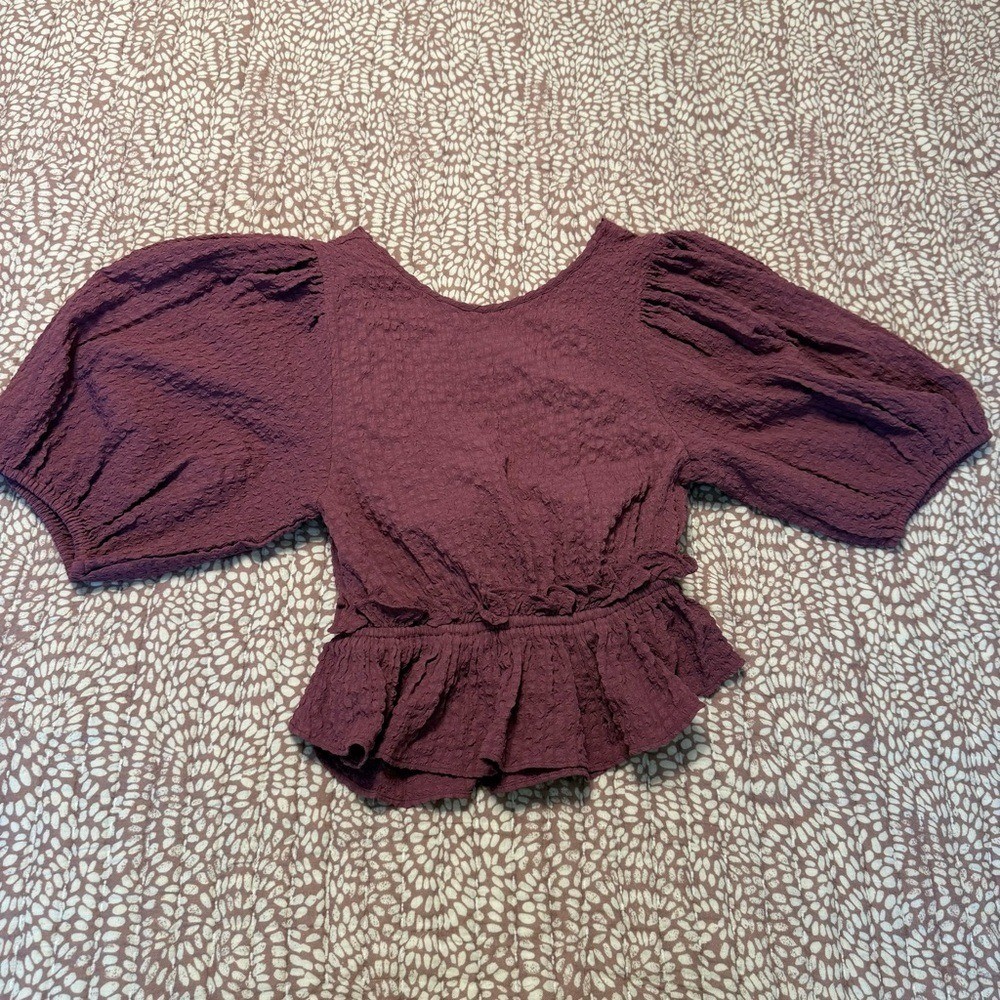Free People Plum Textured Puff Sleeve Tie Back Peplum Top Size M