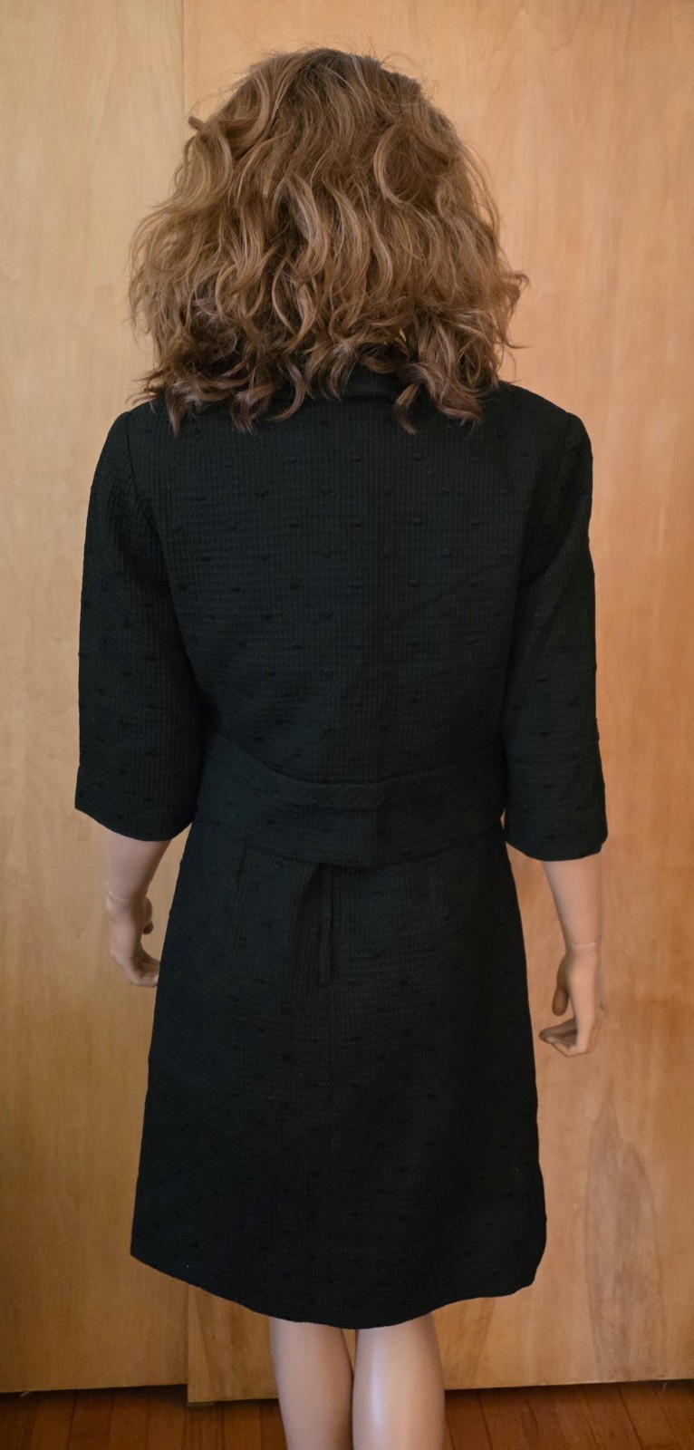 WOMEN’S VINTAGE 50’S/60’S BLACK TEXTURED DRESS SUIT ~ Refer To Measurements