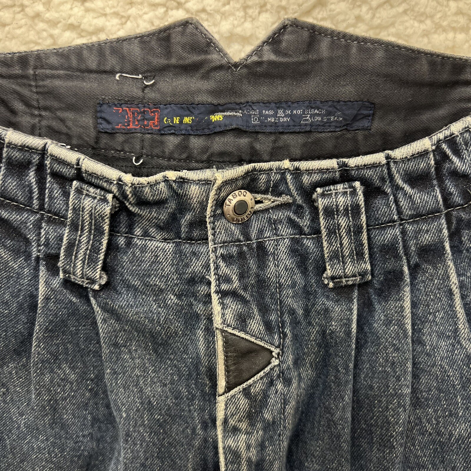 Vintage Taboo High Waisted High-Rise Tapered Leg Denim Mom Jeans Size 7/8