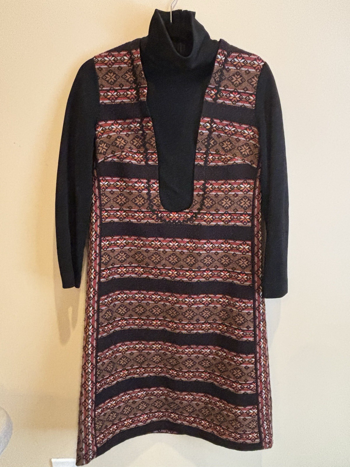 Vintage 1970s Trends by Jerrie Lurie Tapestry Sweater Dress — Size 14