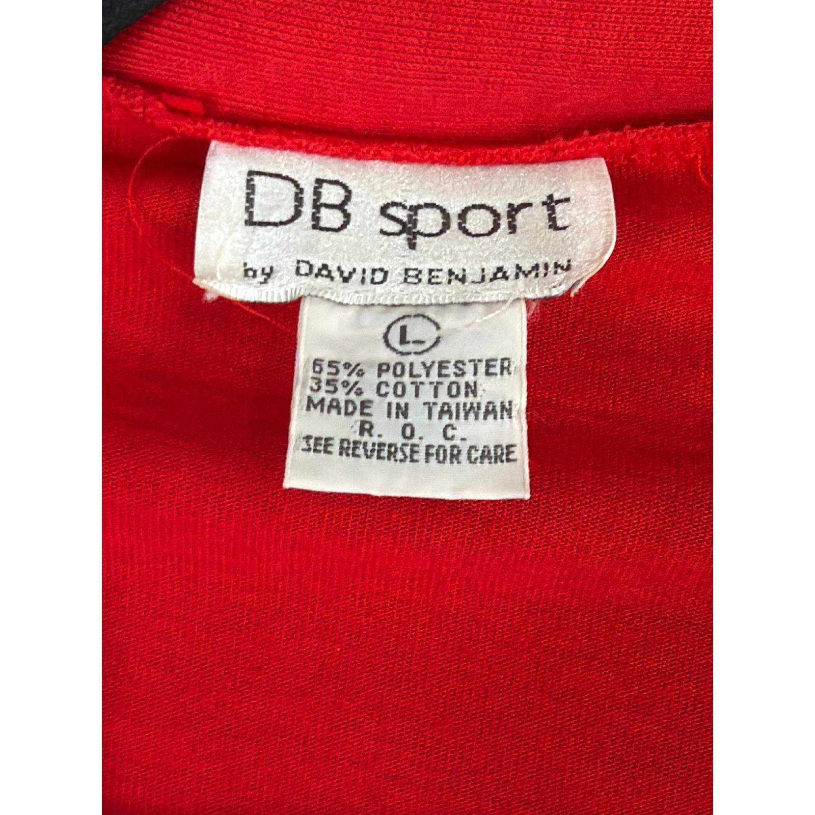 VTG 80s DB Sport David Benjamin Red Cardigan Sweater Gold Crest Buttons Large