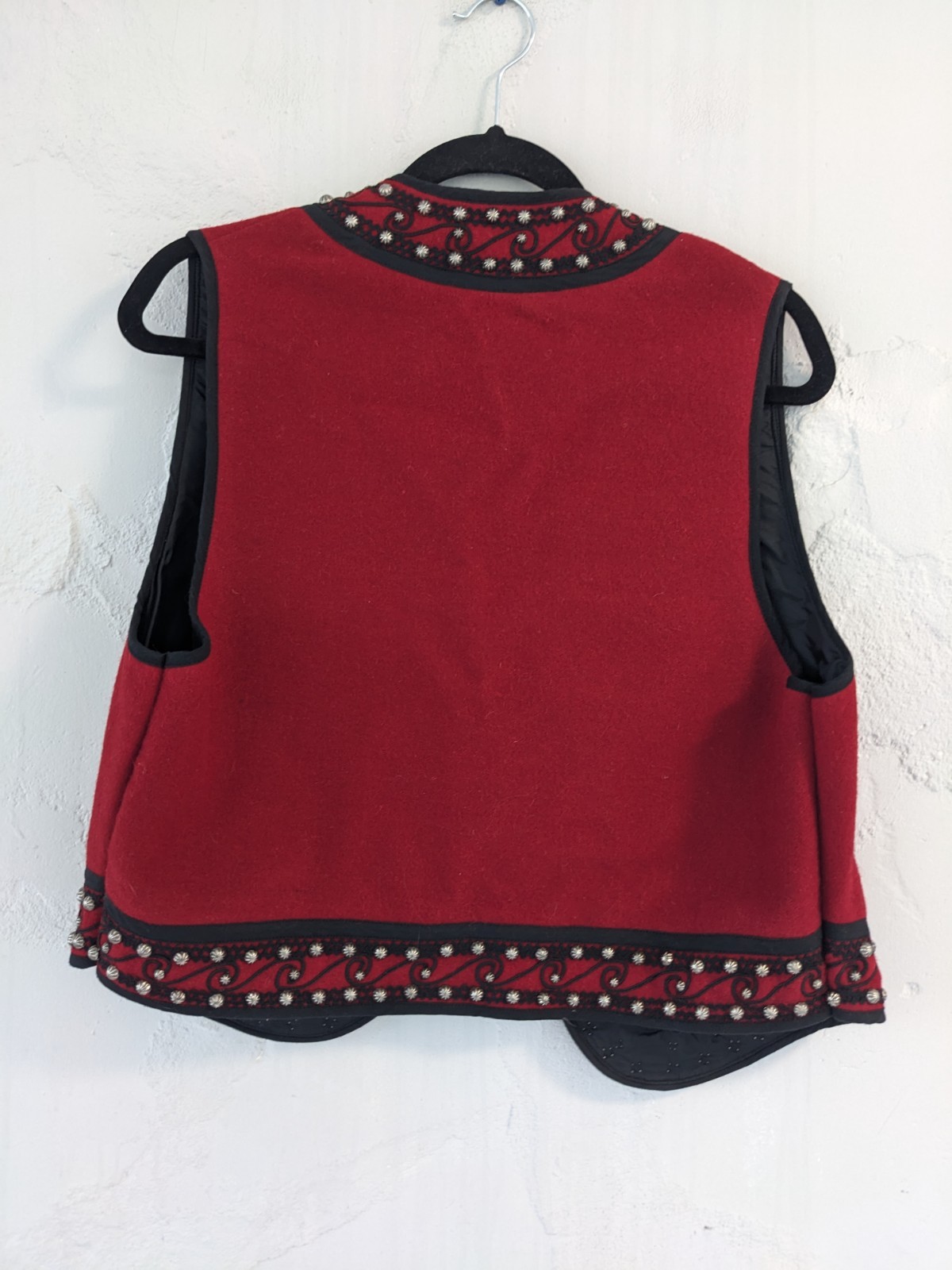 Vintage Silver River Red Black Wool Vest Gold Studded Women’s Size XL