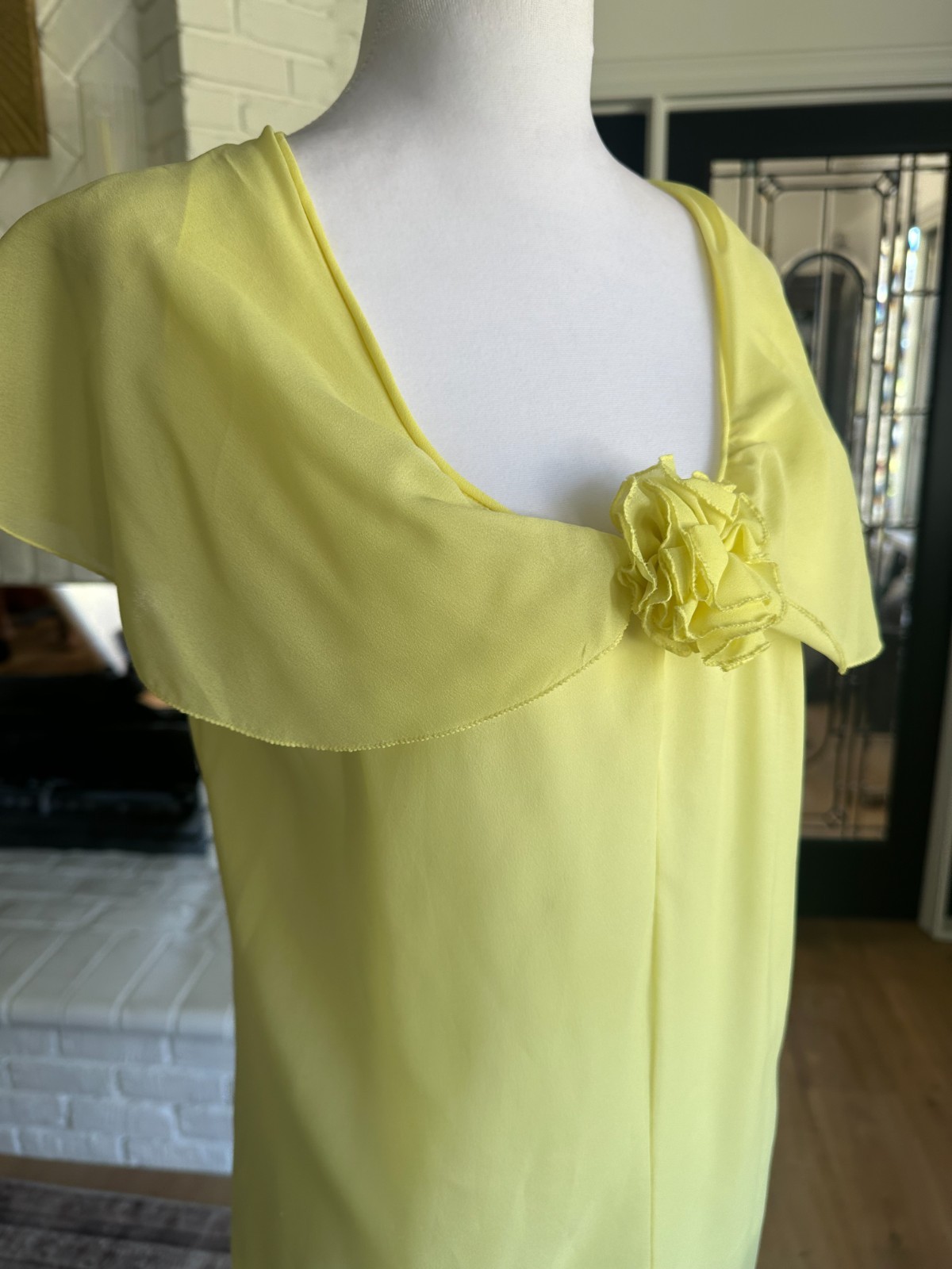 Vintage 70s Lala’s Saks Fifth Avenue Chiffon Nightgown Peignoir Gown Yellow