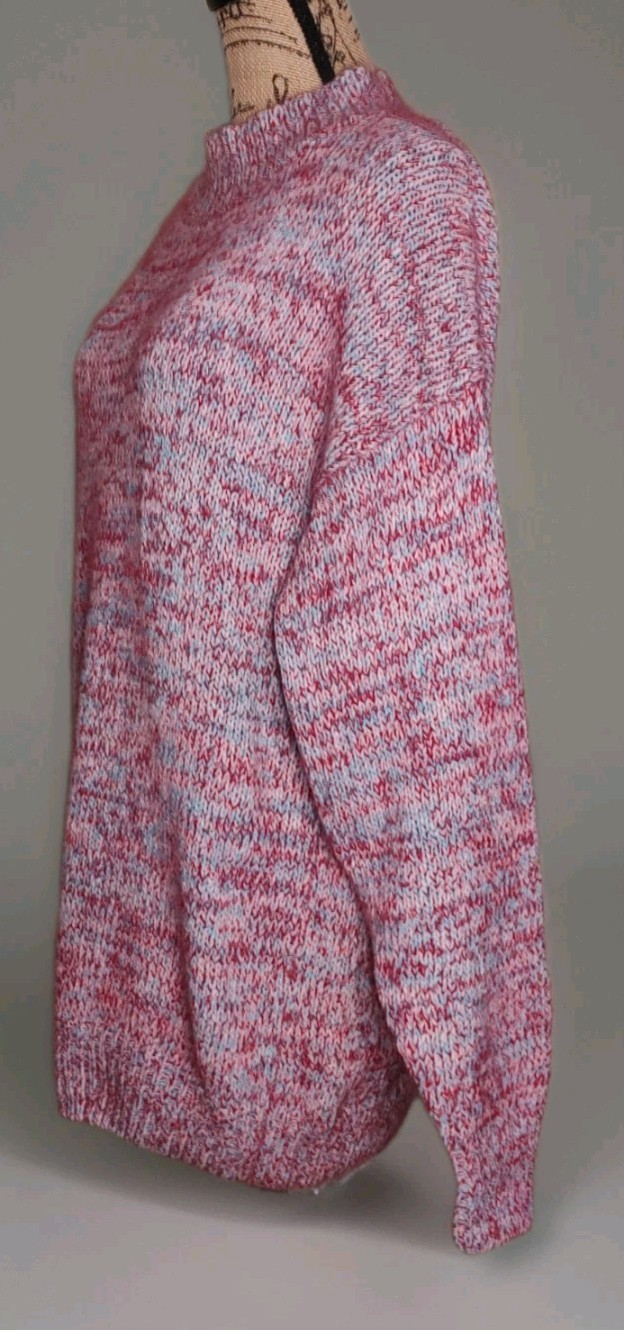 Vintage Majestic Intl – Soft Silk/Angora Blend Herringbone Knit Sweater – Size L