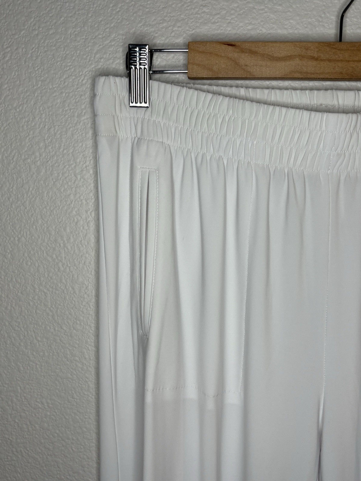 Norma Kamali White Jogger Pants S 31 Waist High Rise Pocket Stretch Flowy Jersey