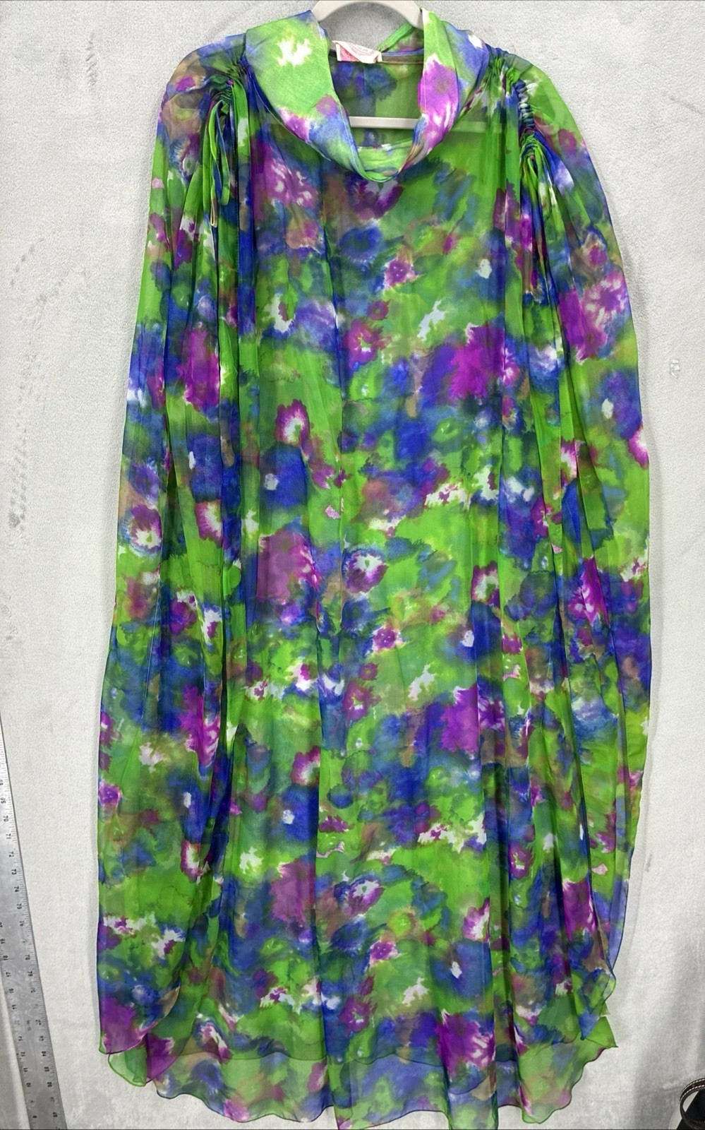 Georgie Keyloun VTG Kaftan Dress Phychdelic Muumuu Gown Hostess Misses Roper