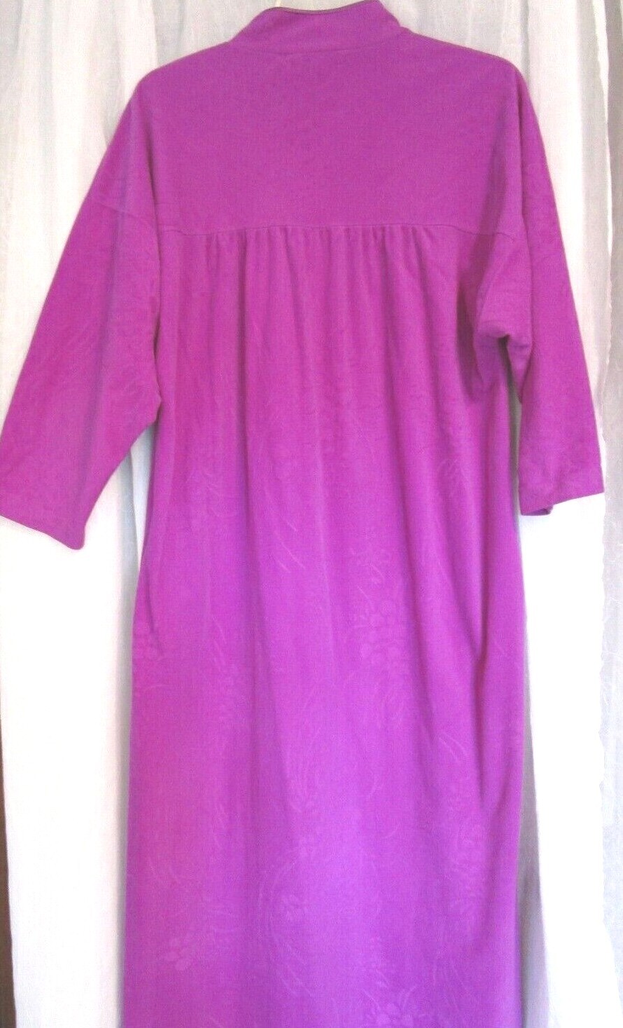 VTG VANITY FAIR Half Zip Velour Sz Med Purple Embossed Robe Lounger House Coat