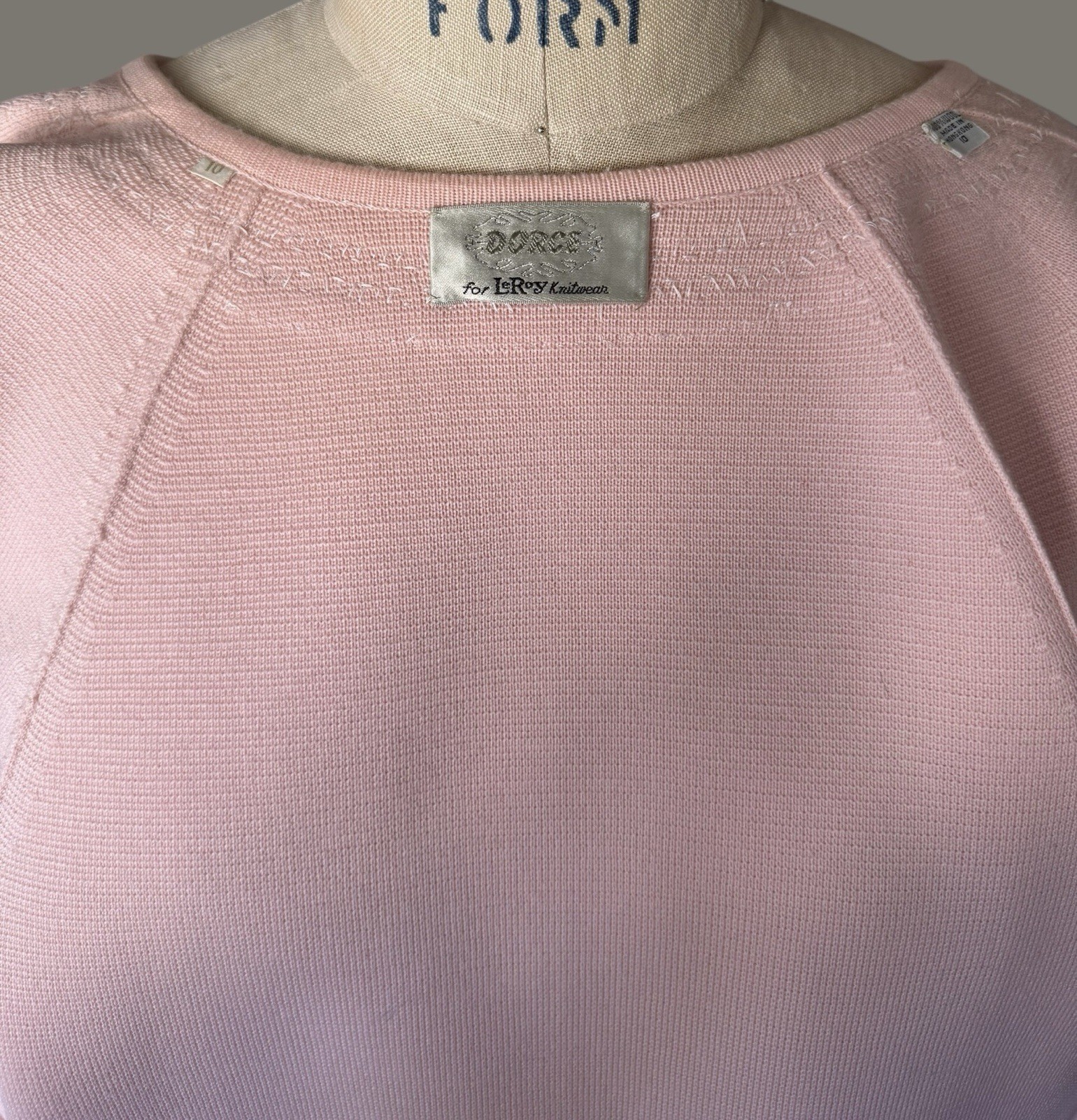 Vintage 1960s PINK Dorce for LeRoy 100% Wool Knit Open Cardigan Beaded Sweater