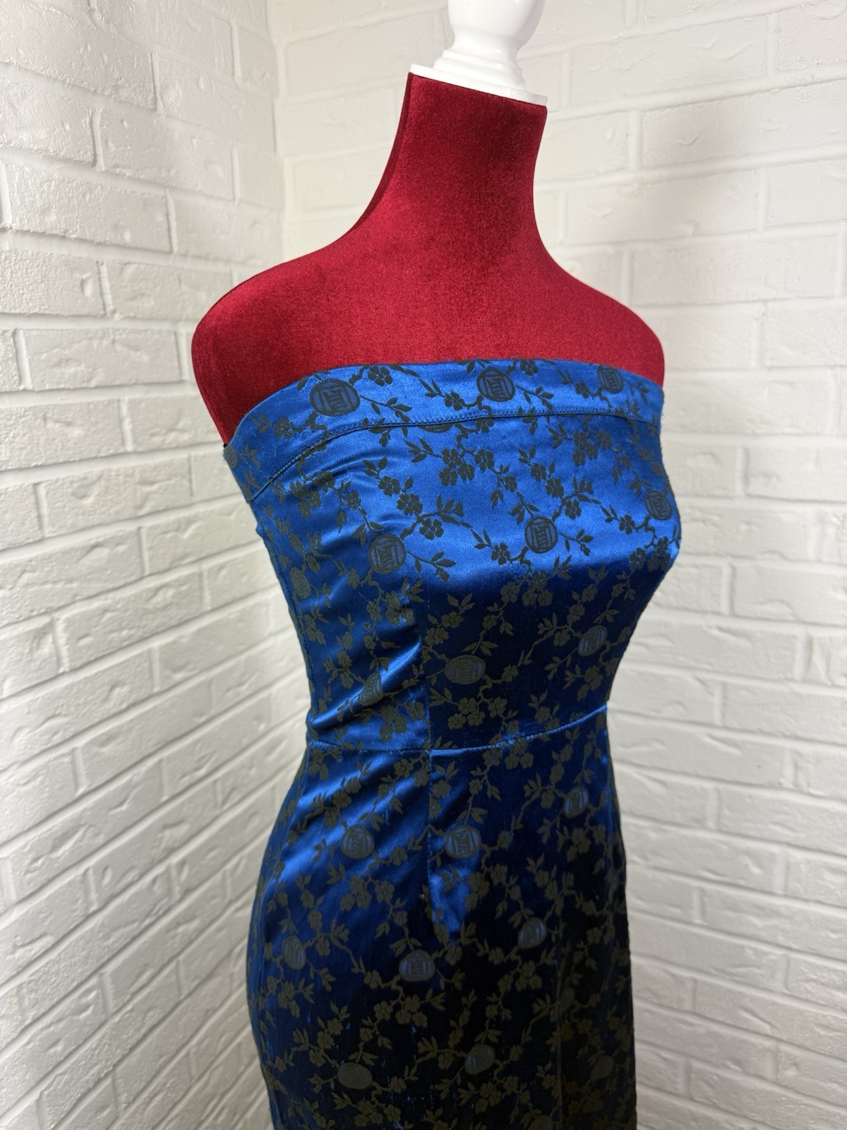 Vintage 90s L.A. Glo S Blue Black Floral Brocade Strapless Maxi Dress USA
