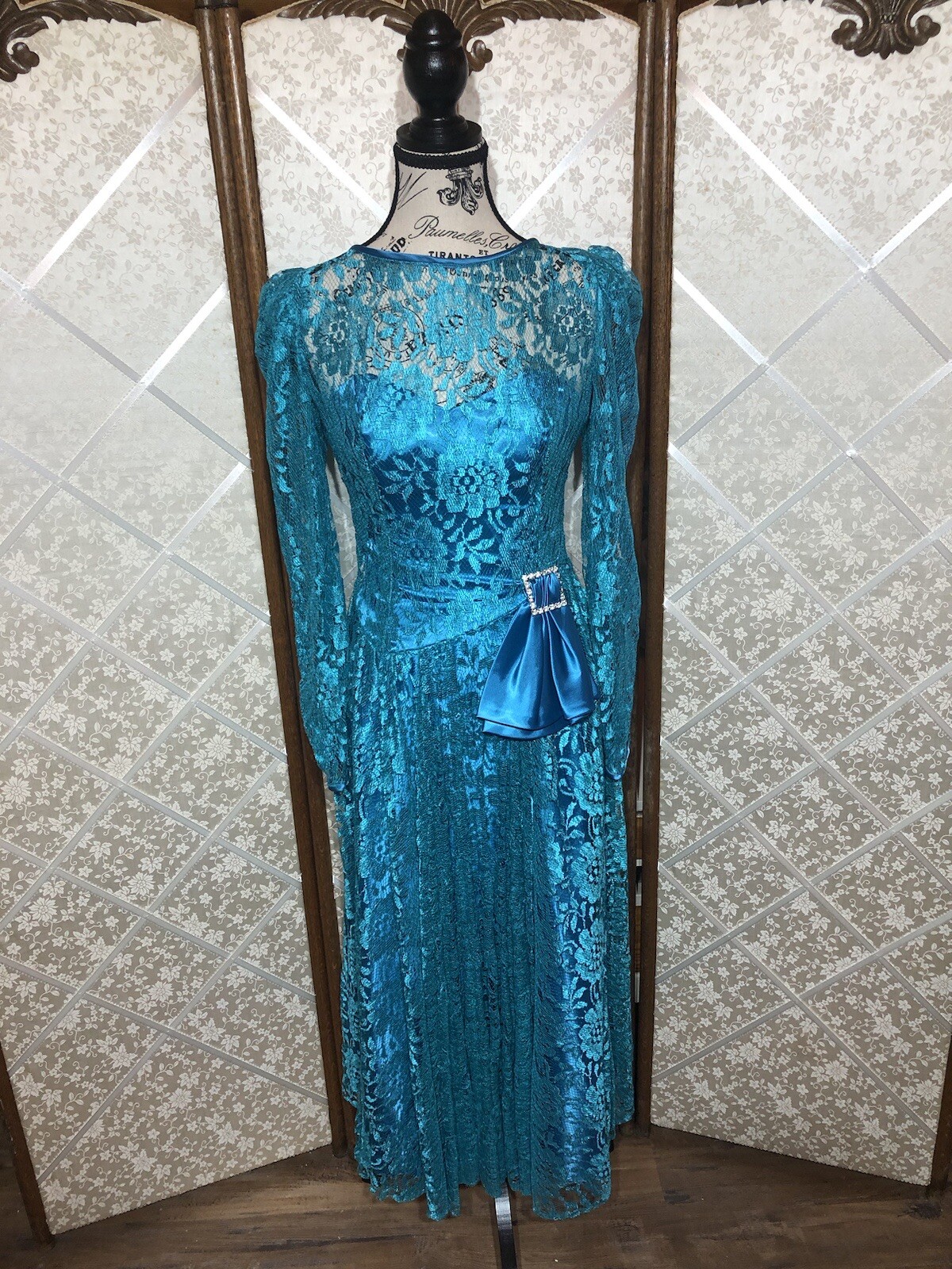Vintage 80’s Lace Over Satin Teal Tea/Party Prom Dress Satin Bow Bling Sz 6 XS